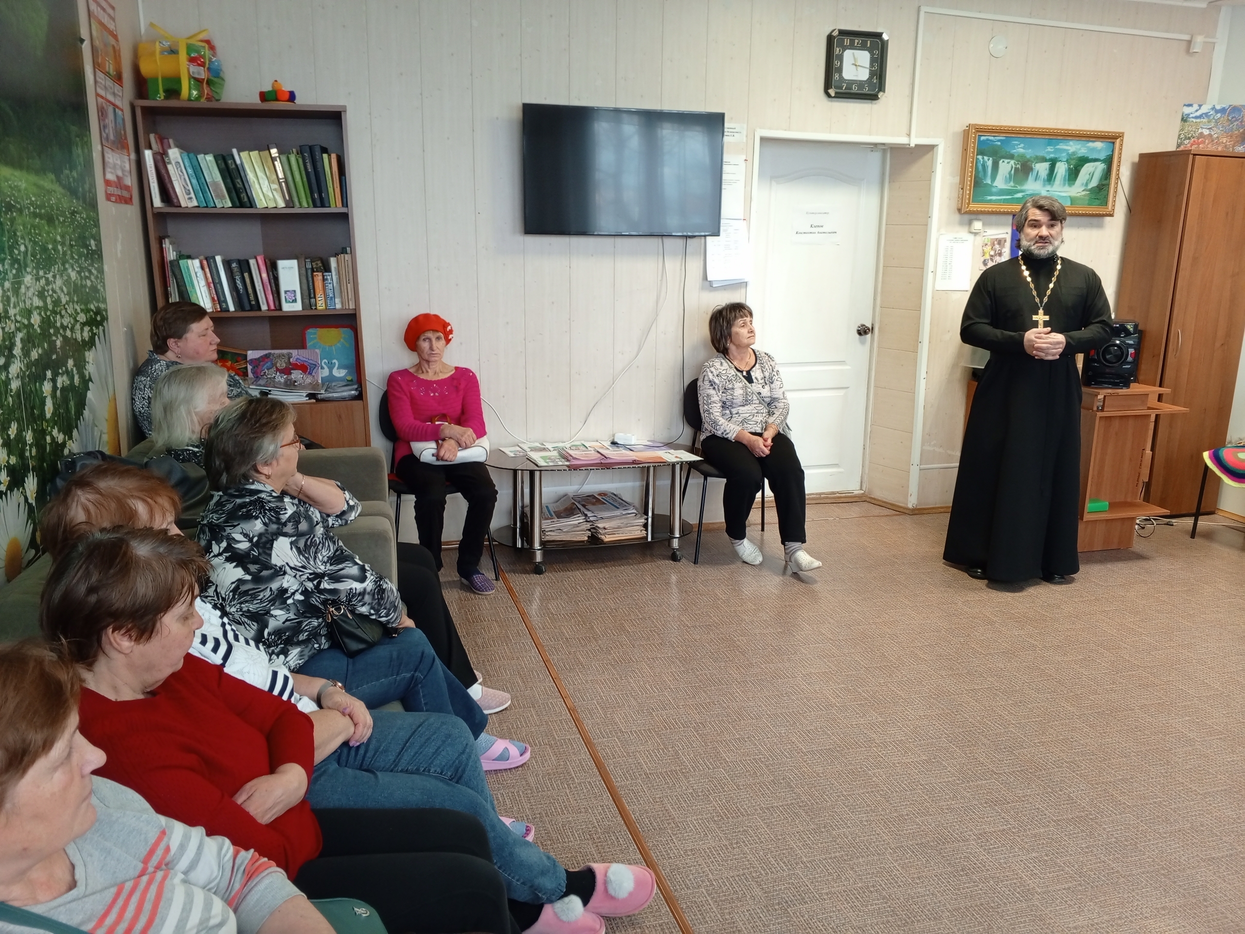 ПОСЕЩЕНИЕ КОМПЛЕКСНОГО ЦЕНТРА СОЦИАЛЬНОГО ОБСЛУЖИВАНИЯ