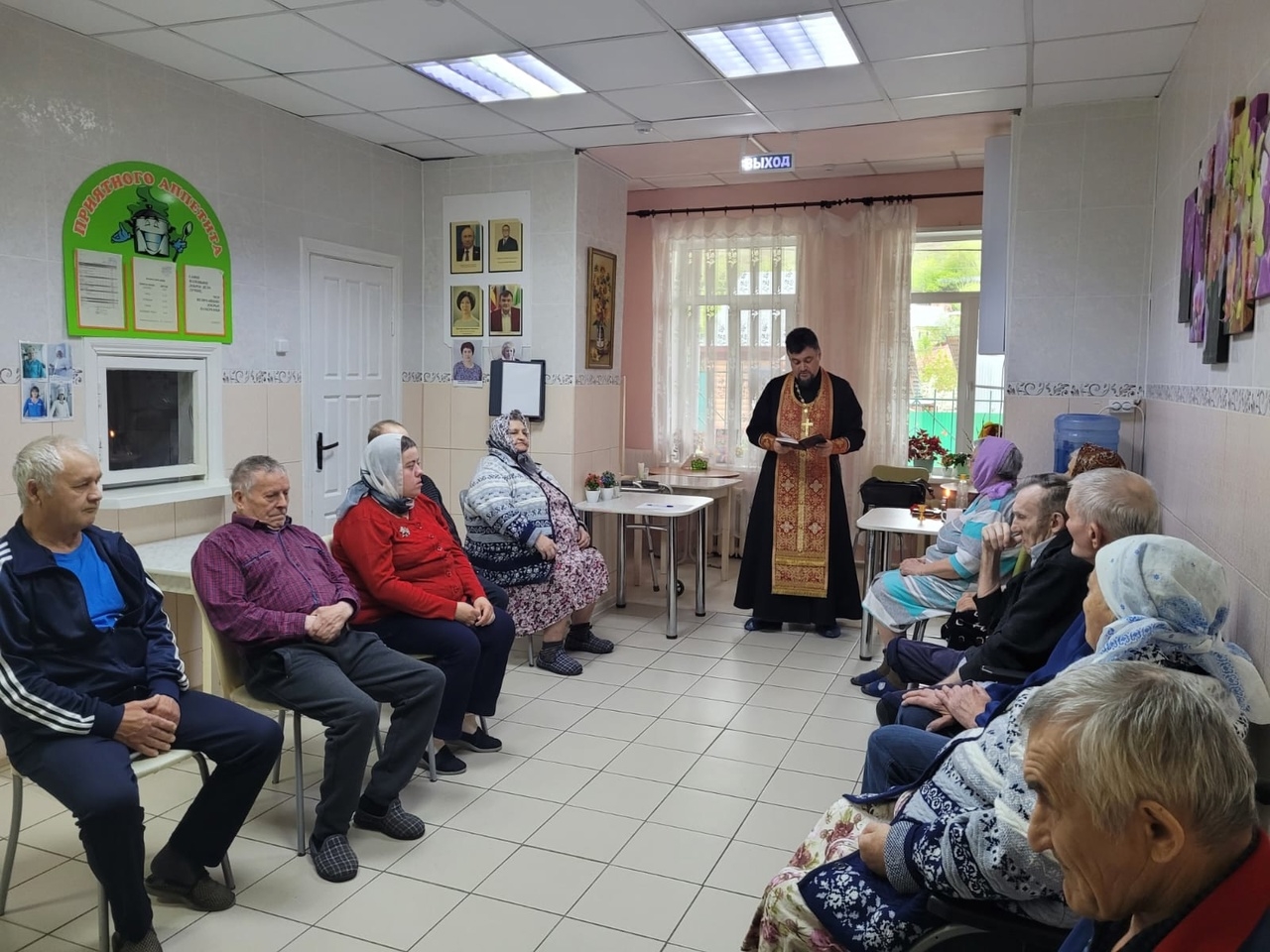 ПОСЕЩЕНИЕ ДОМА ПРЕСТАРЕЛЫХ В Г. МИНЬЯР
