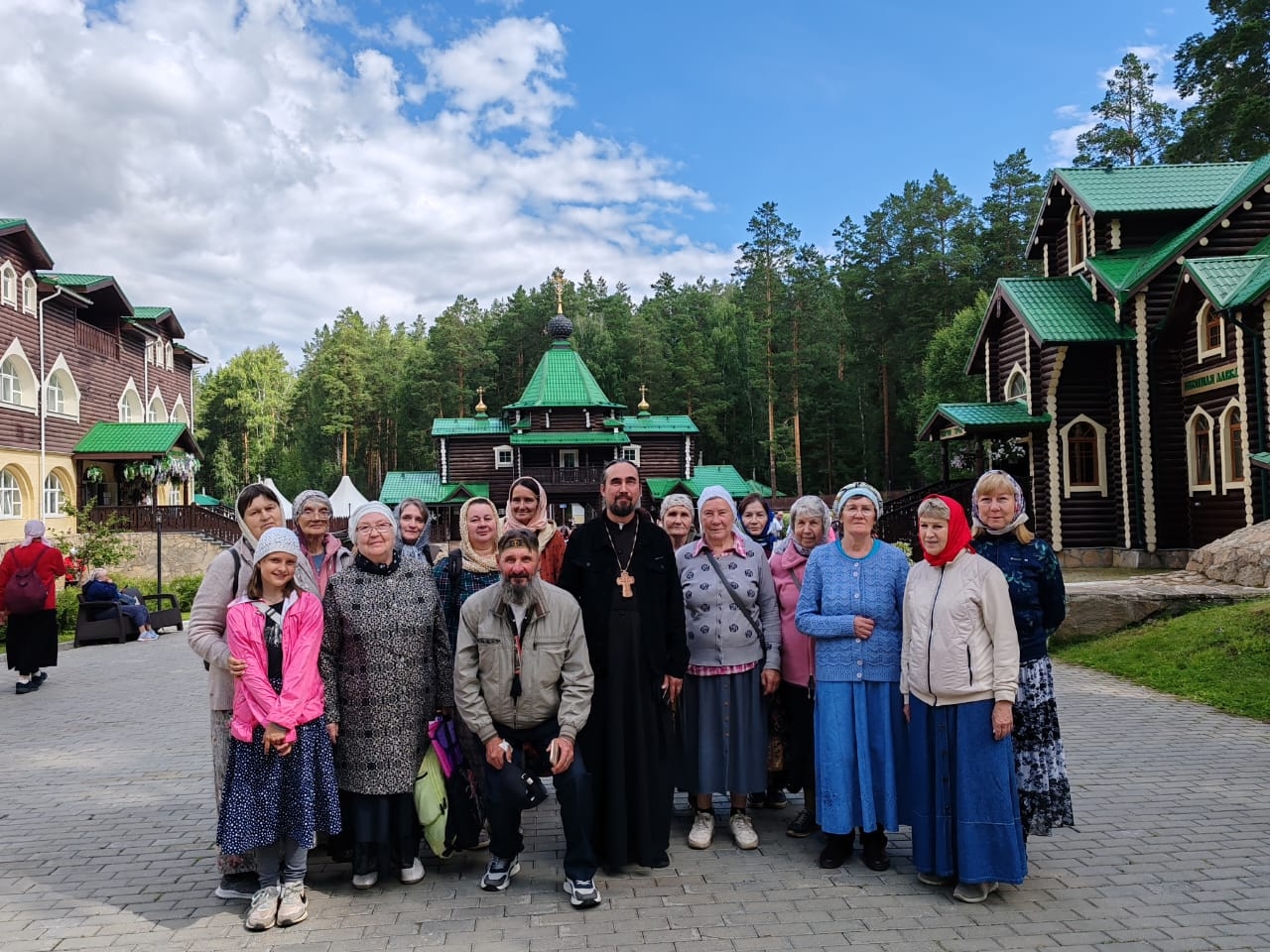 ПАЛОМНИЧЕСТВО НА ГАНИНУ ЯМУ
