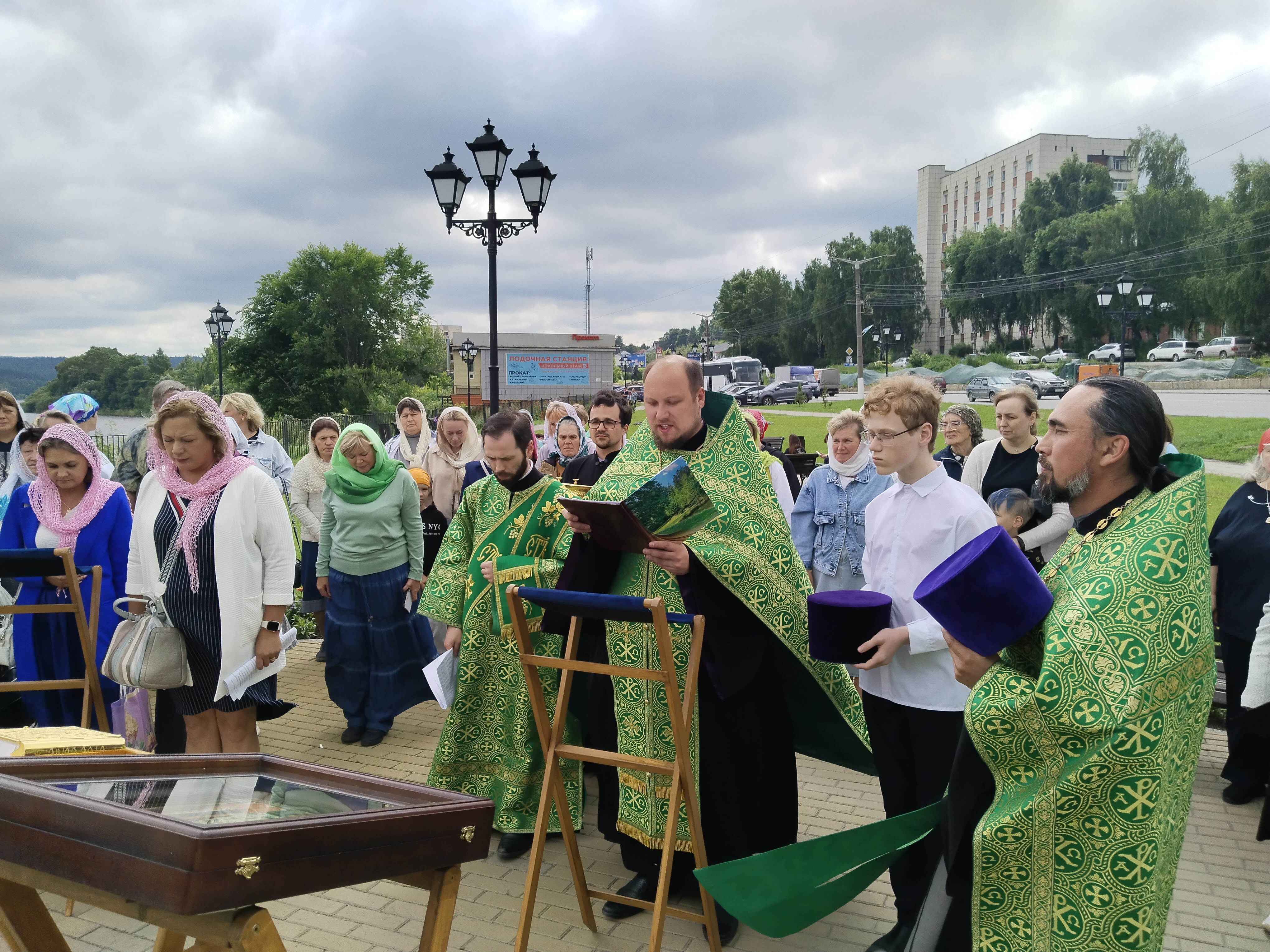 МОЛЕБЕН ПЕТРУ И ФЕВРОНИИ В ДЕНЬ СЕМЬИ, ЛЮБВИ И ВЕРНОСТИ