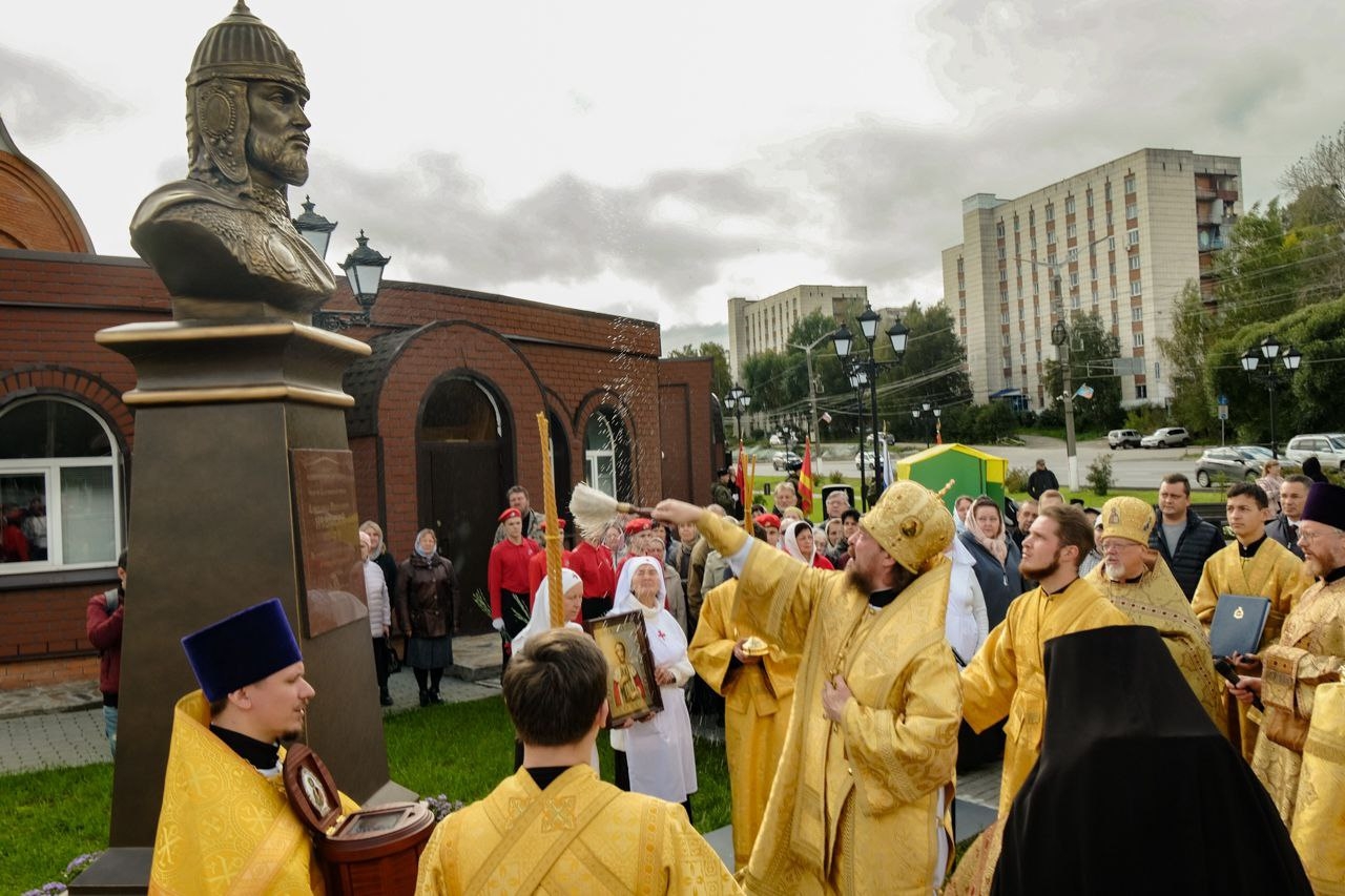 ОТКРЫТИЕ ПАМЯТНИКА БЛАГОВЕРНОМУ КНЯЗЮ АЛЕКСАНДРУ НЕВСКОМУ