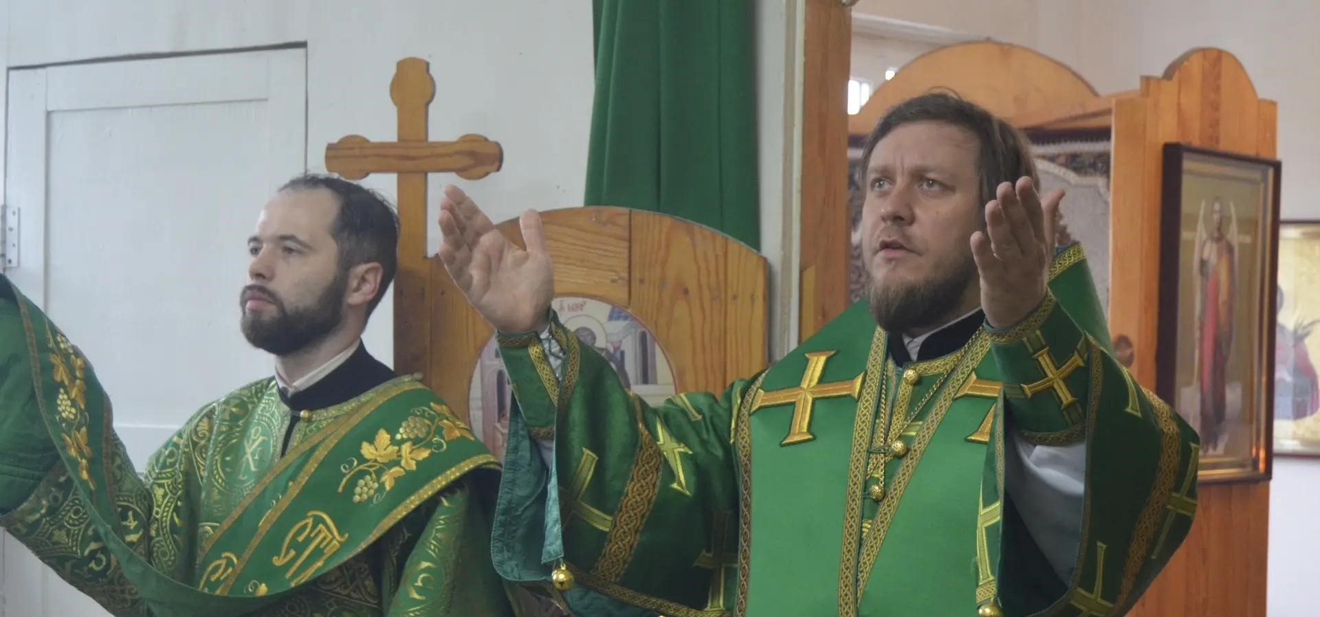 БОГОСЛУЖЕНИЕ В СЕРГИЕВСКОМ ХРАМЕ П. КРОПАЧЕВО