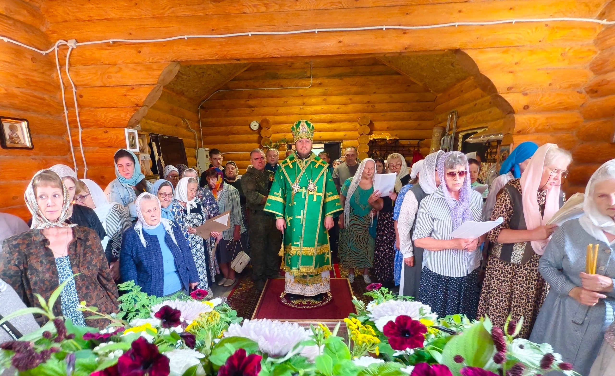 БОГОСЛУЖЕНИЕ В СЕРГИЕВСКОМ ХРАМЕ Г. САТКА