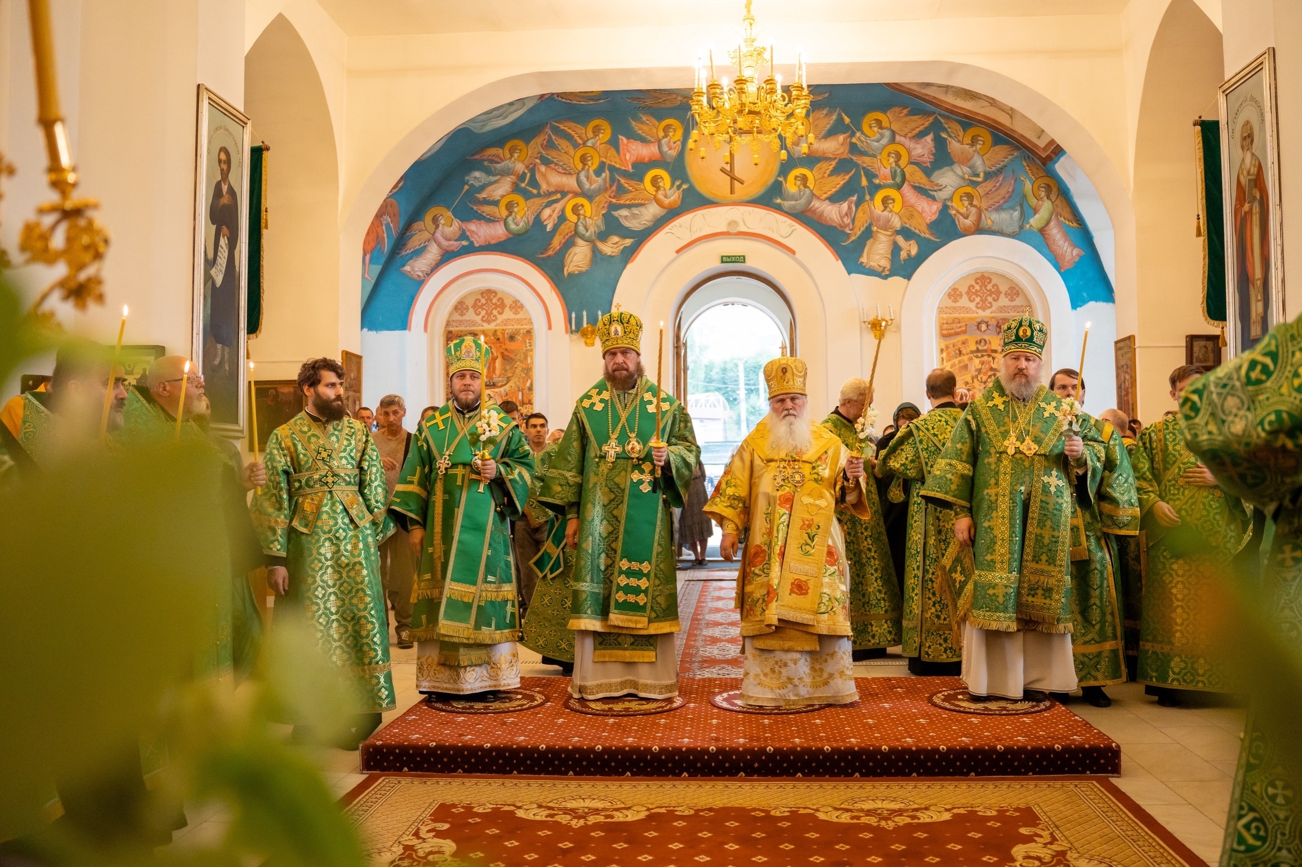 ВСЕНОЩНОЕ БДЕНИЕ ПРЕСТОЛЬНОГО ПРАЗДНИКА СЕРАФИМОВСКОГО КАФЕДРАЛЬНОГО СОБОРА