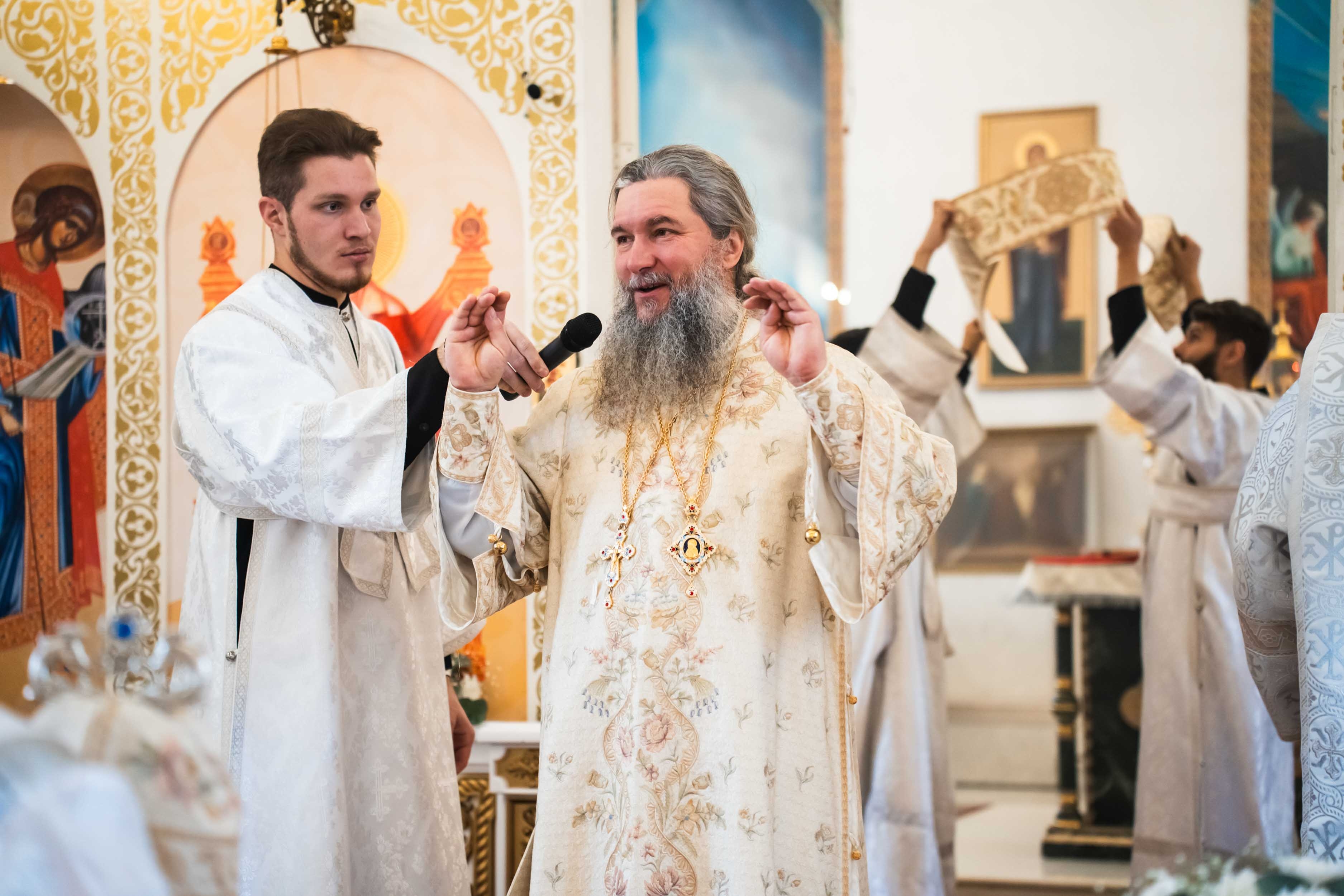 Родительская суббота в Серафимовском кафедральном соборе
