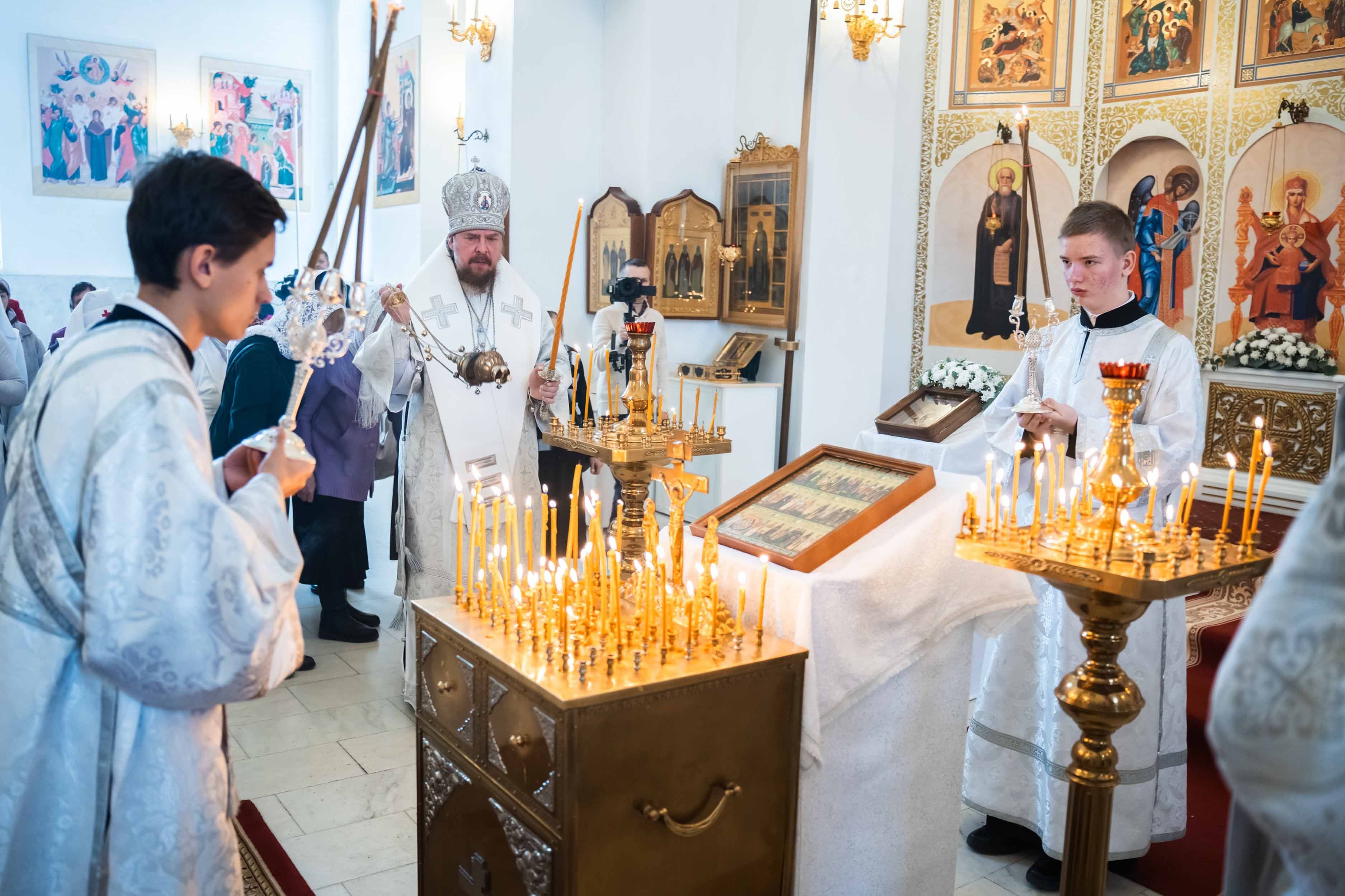 Родительская суббота в Серафимовском кафедральном соборе