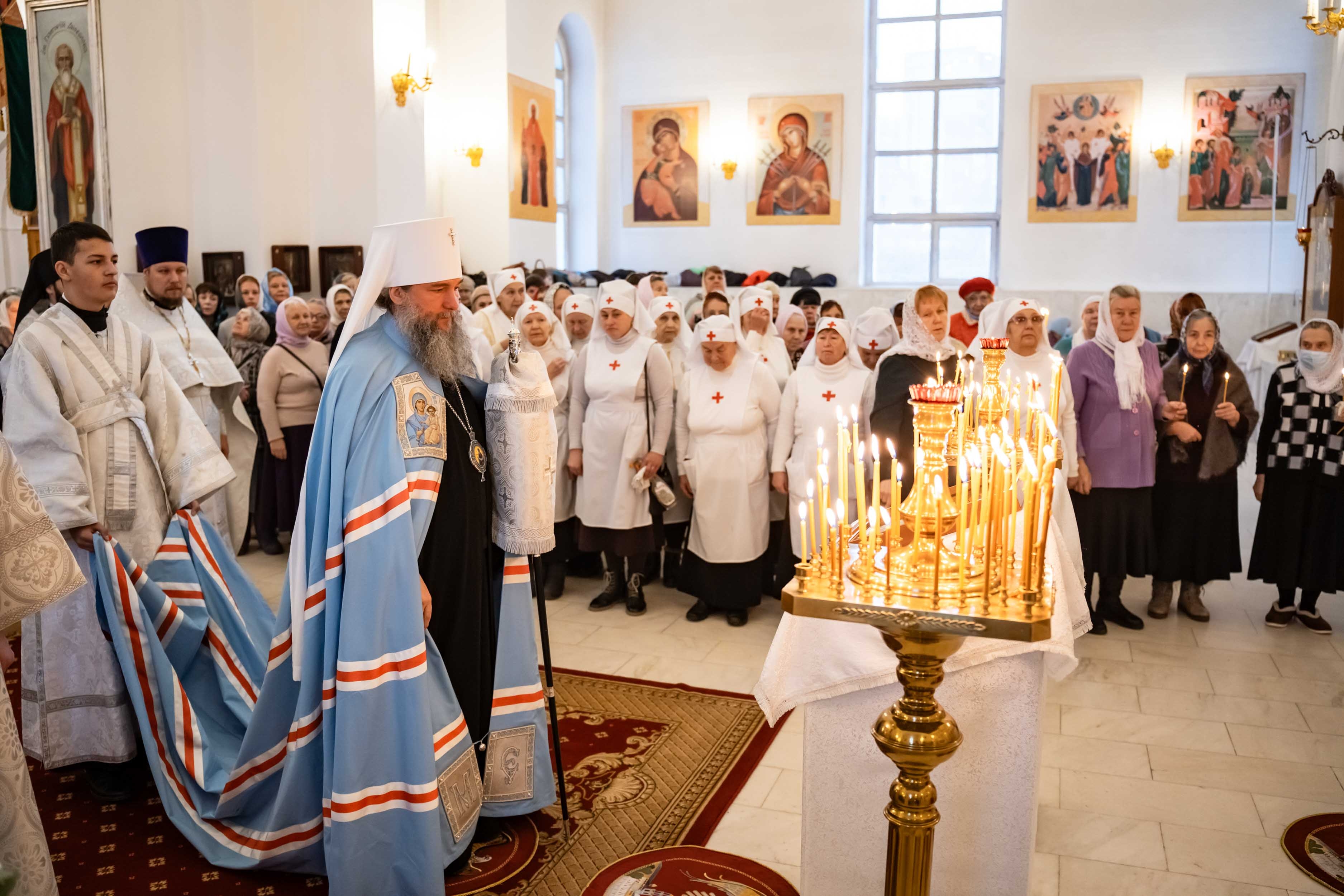 Родительская суббота в Серафимовском кафедральном соборе