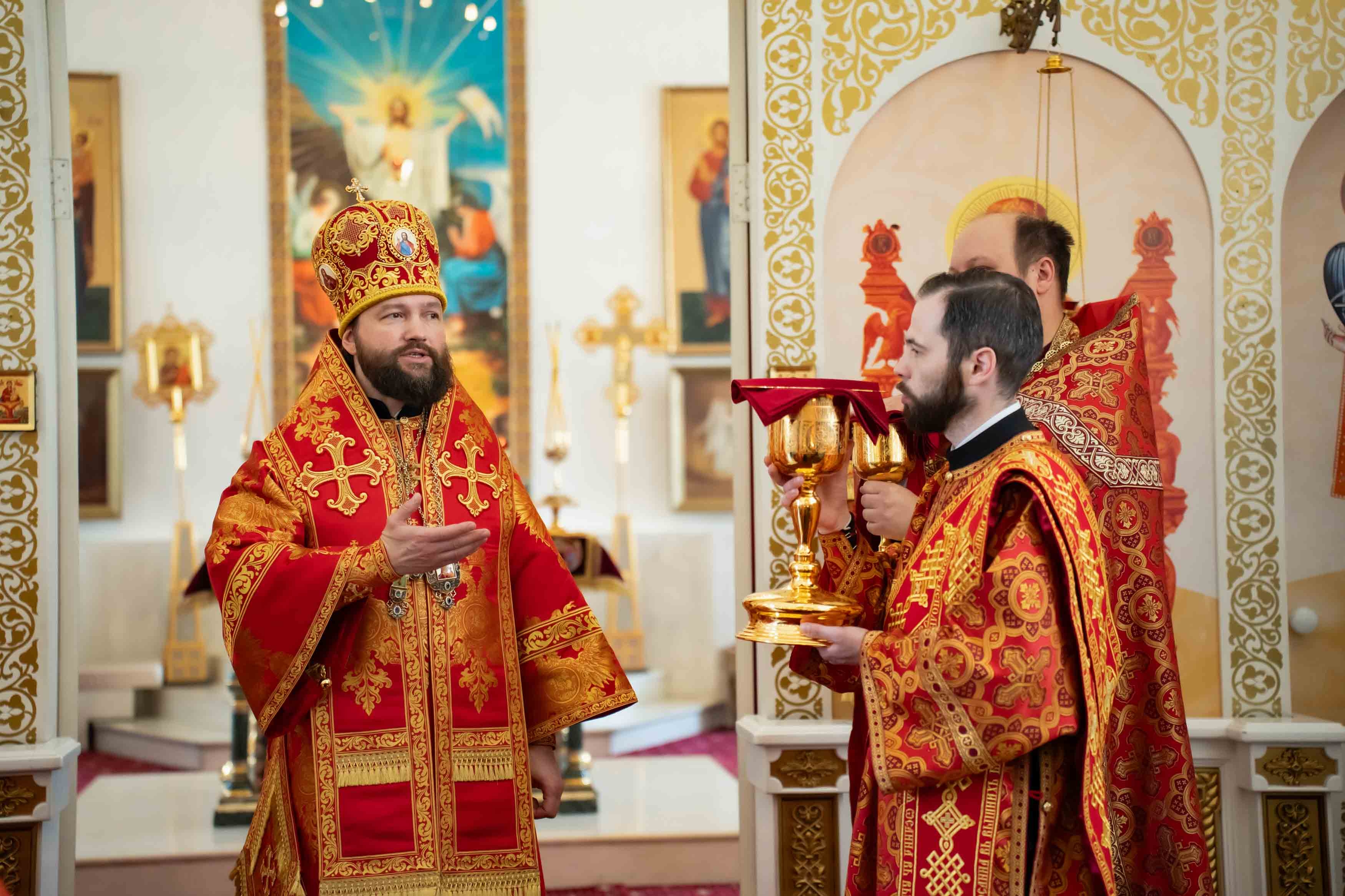 Божественная литургия Недели 5-ой по Пасхе, о самаряныне