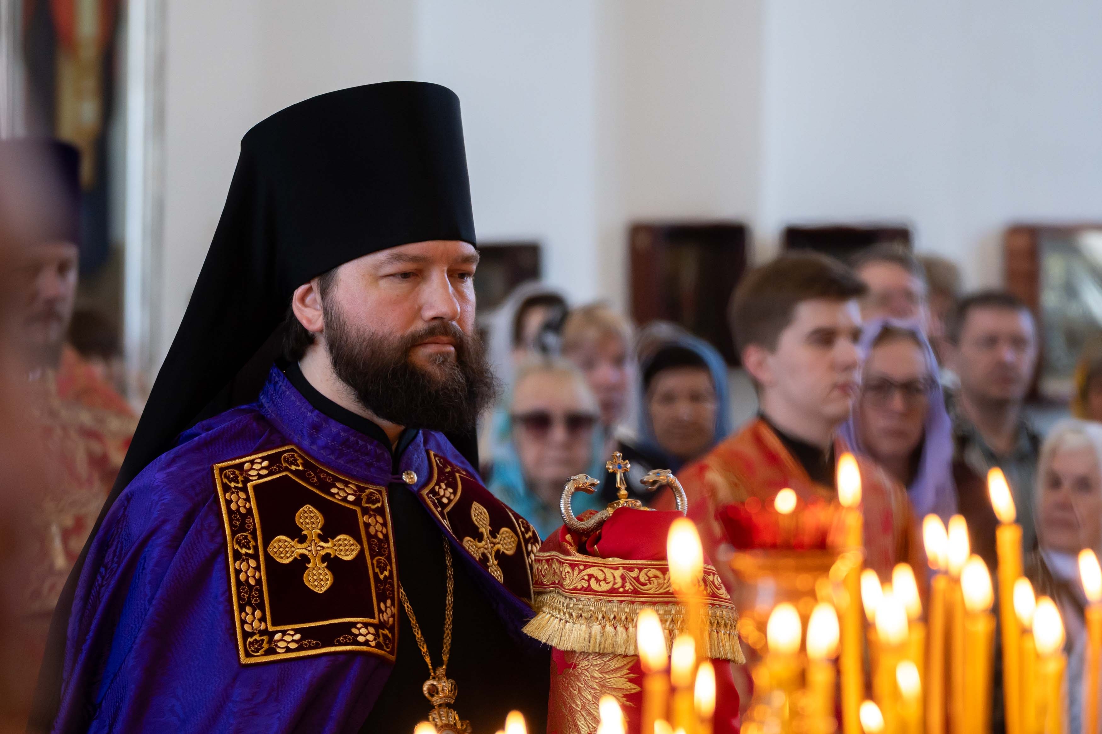 Божественная литургия Недели 5-ой по Пасхе, о самаряныне
