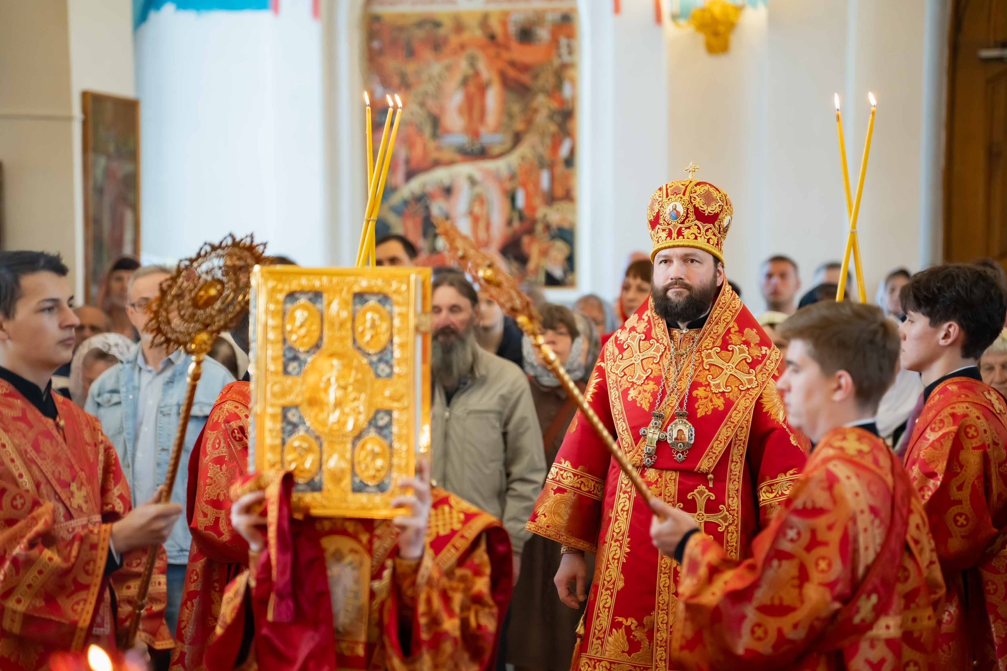 Божественная литургия Недели 5-ой по Пасхе, о самаряныне