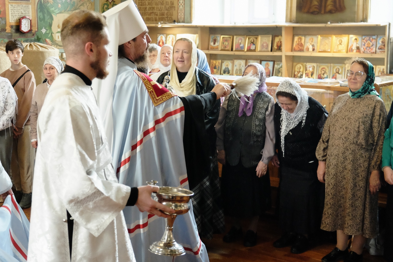 Всенощное бдение в Никольском соборном храме. Преображение Господне