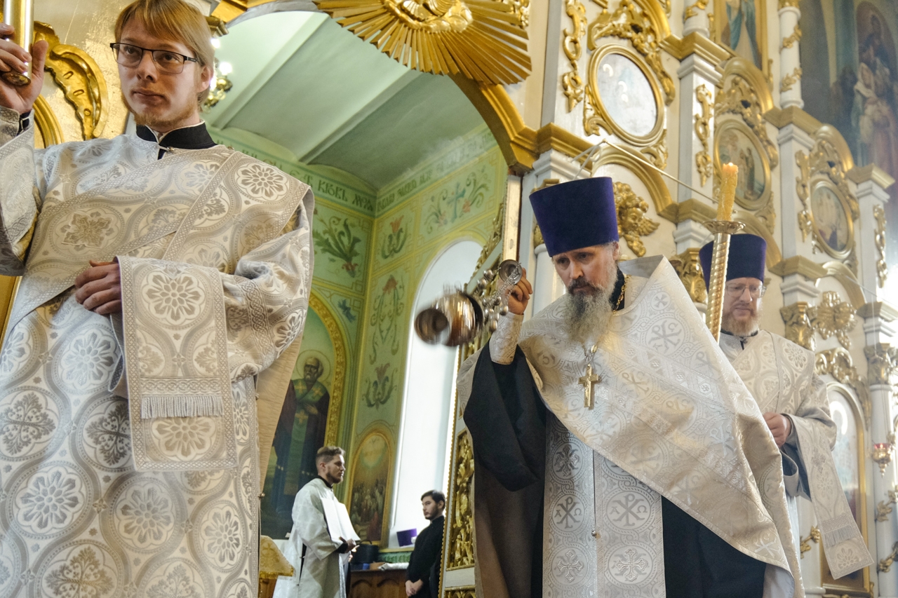Всенощное бдение в Никольском соборном храме. Преображение Господне
