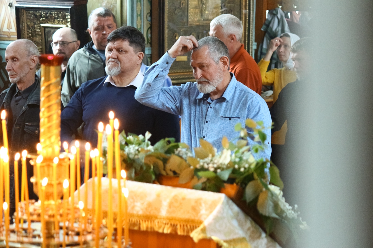 Всенощное бдение в Никольском соборном храме. Преображение Господне