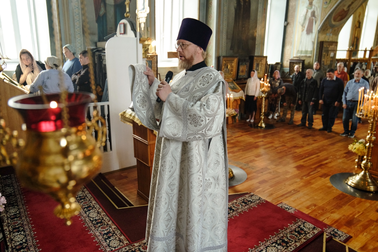 Всенощное бдение в Никольском соборном храме. Преображение Господне