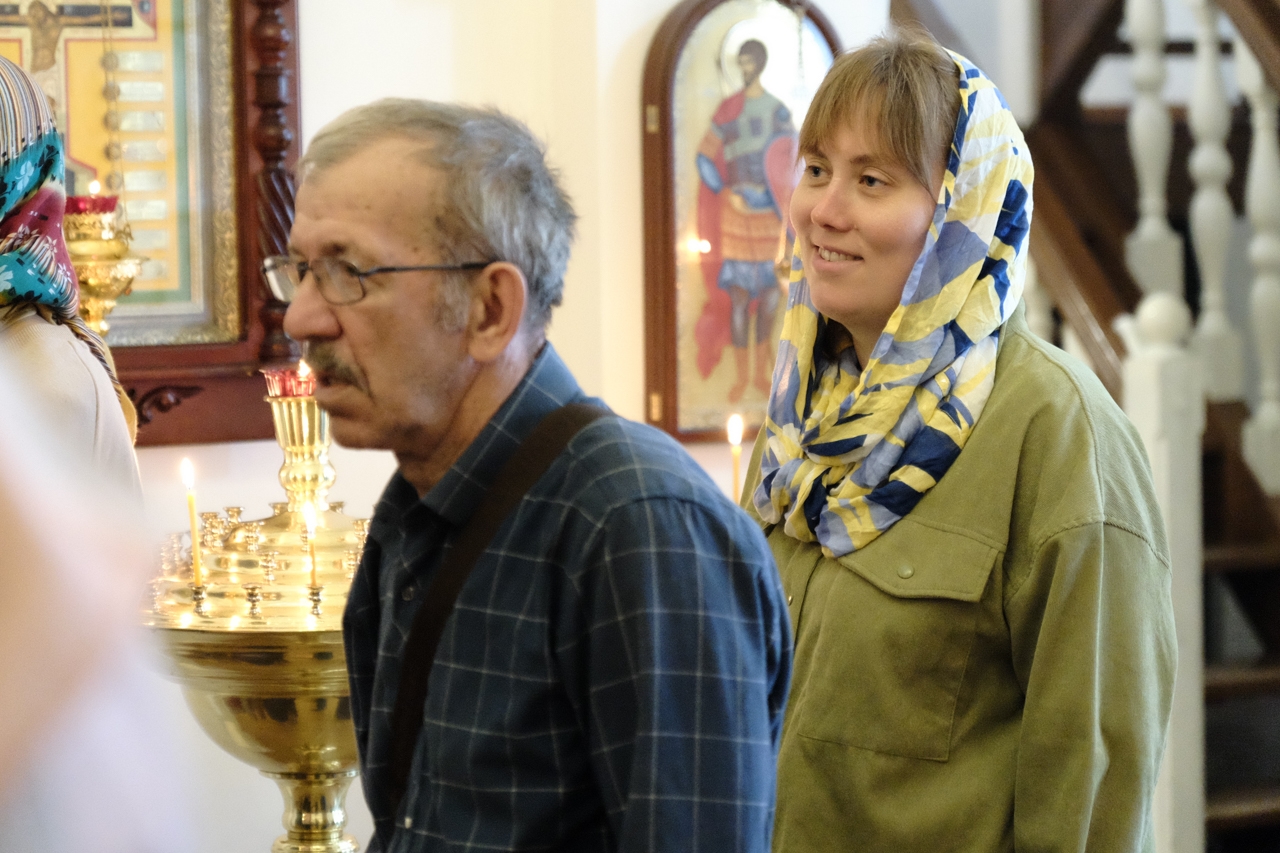 Литургия в Серафимовском кафедральном соборе. Предпразднство Преображения Господня
