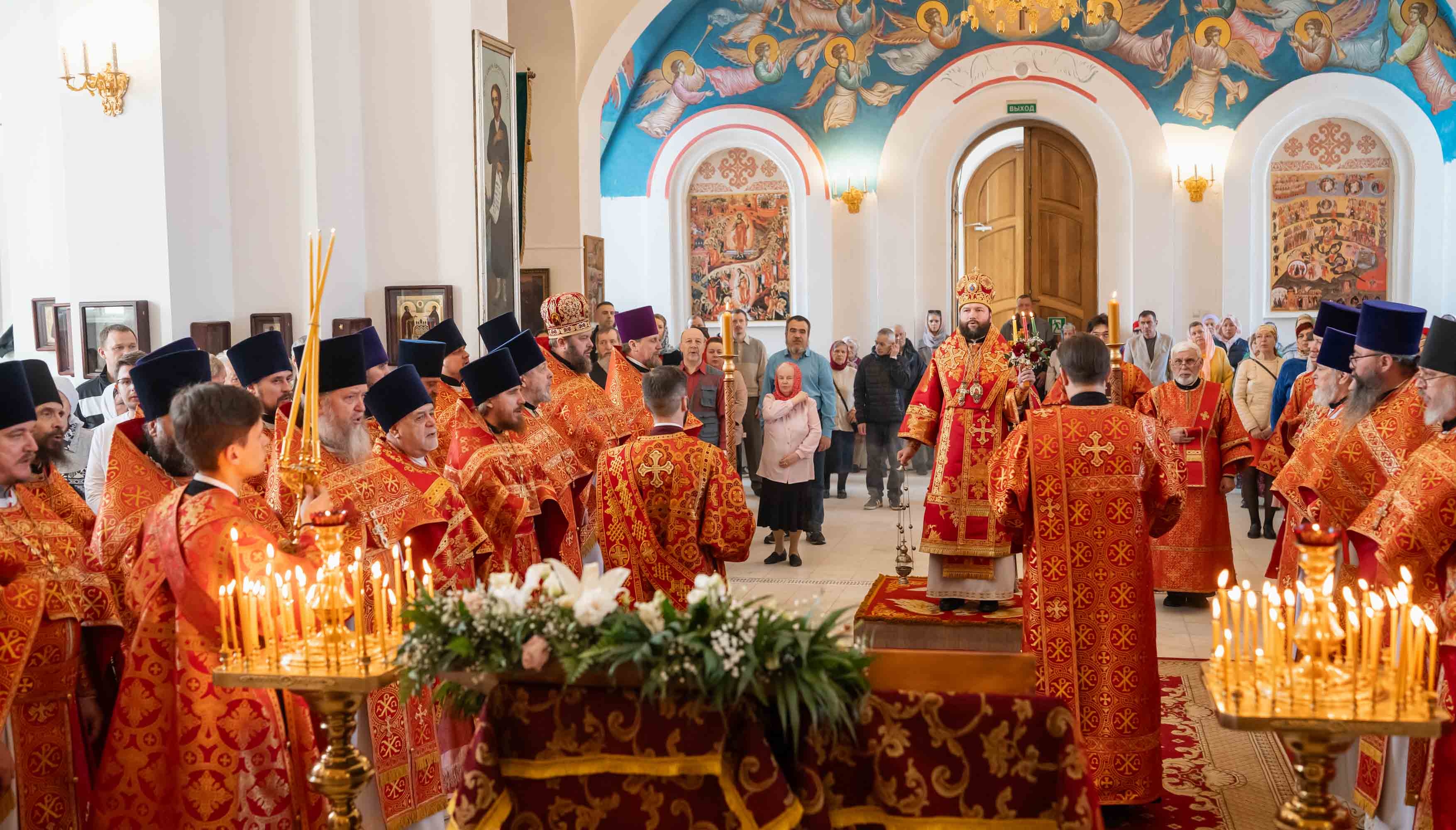 Божественная литургия Вторника Светлой седмицы. Общеепархиальное богослужение