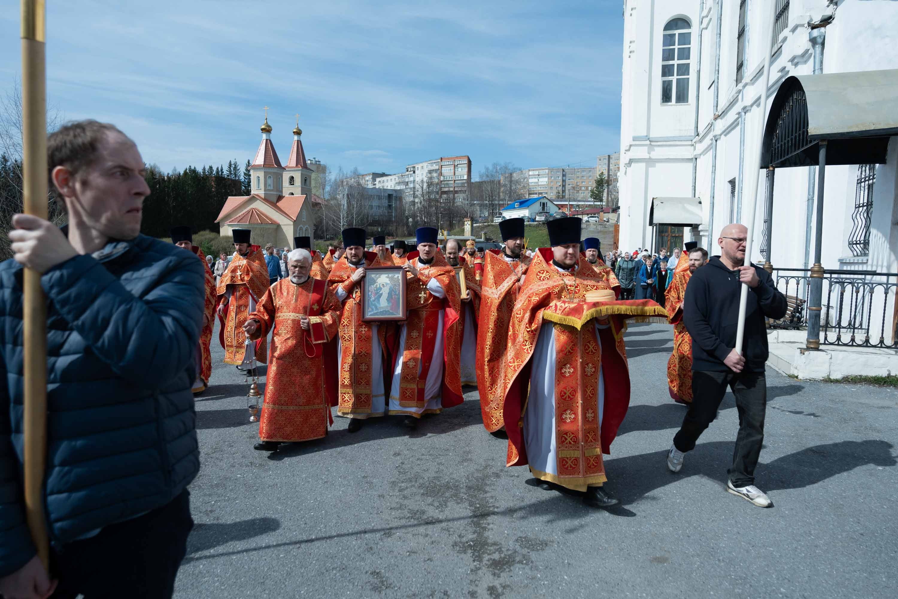 Божественная литургия Вторника Светлой седмицы. Общеепархиальное богослужение