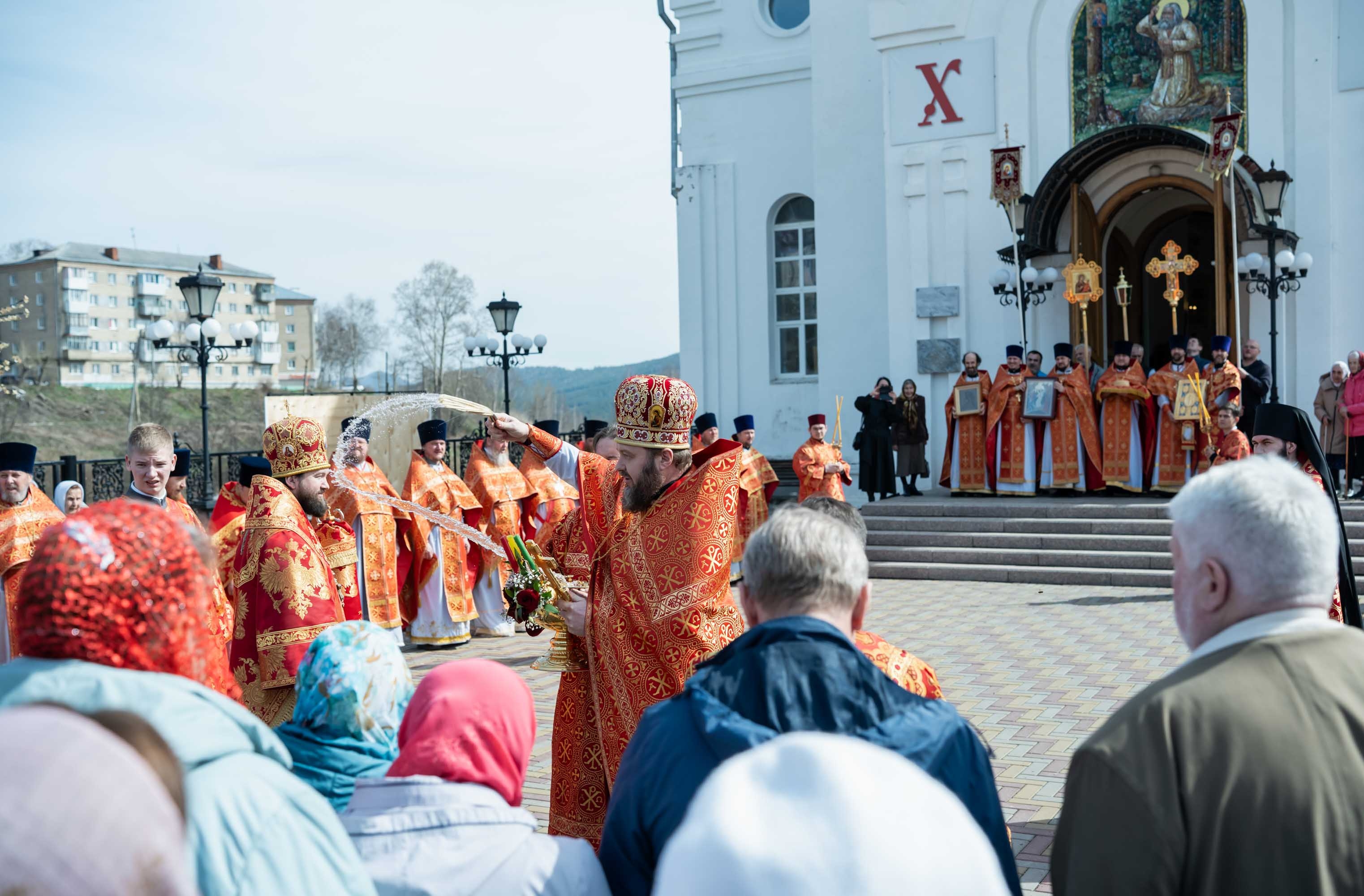 Божественная литургия Вторника Светлой седмицы. Общеепархиальное богослужение