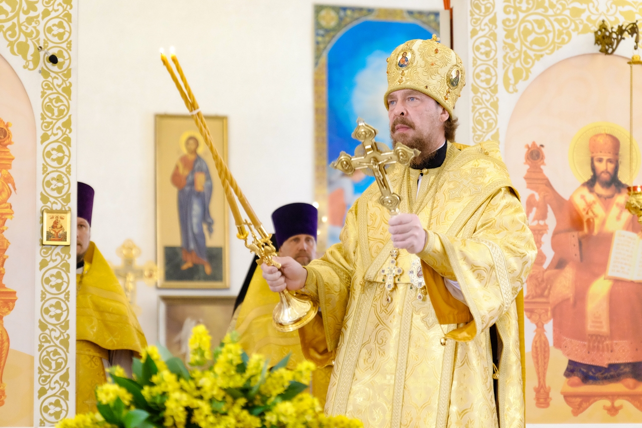 Божественная литургия Недели 5-ой по Пасхе, о свт. Феофане Затворнике
