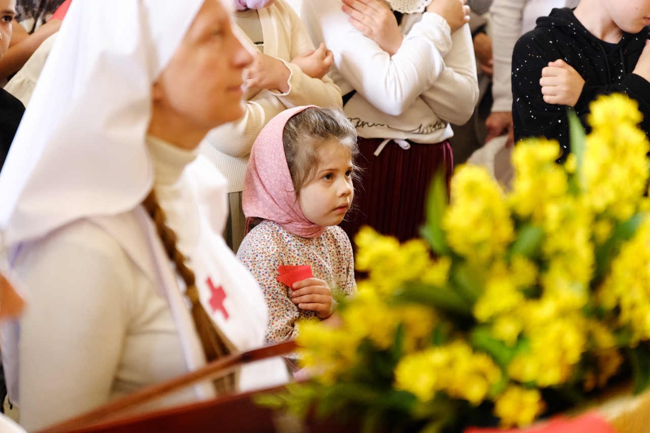 Божественная литургия Недели 5-ой по Пасхе, о свт. Феофане Затворнике