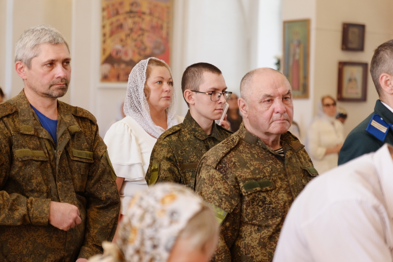 Литургия в Серафимовском кафедральном соборе. Святых отцов семи Вселенских Соборов