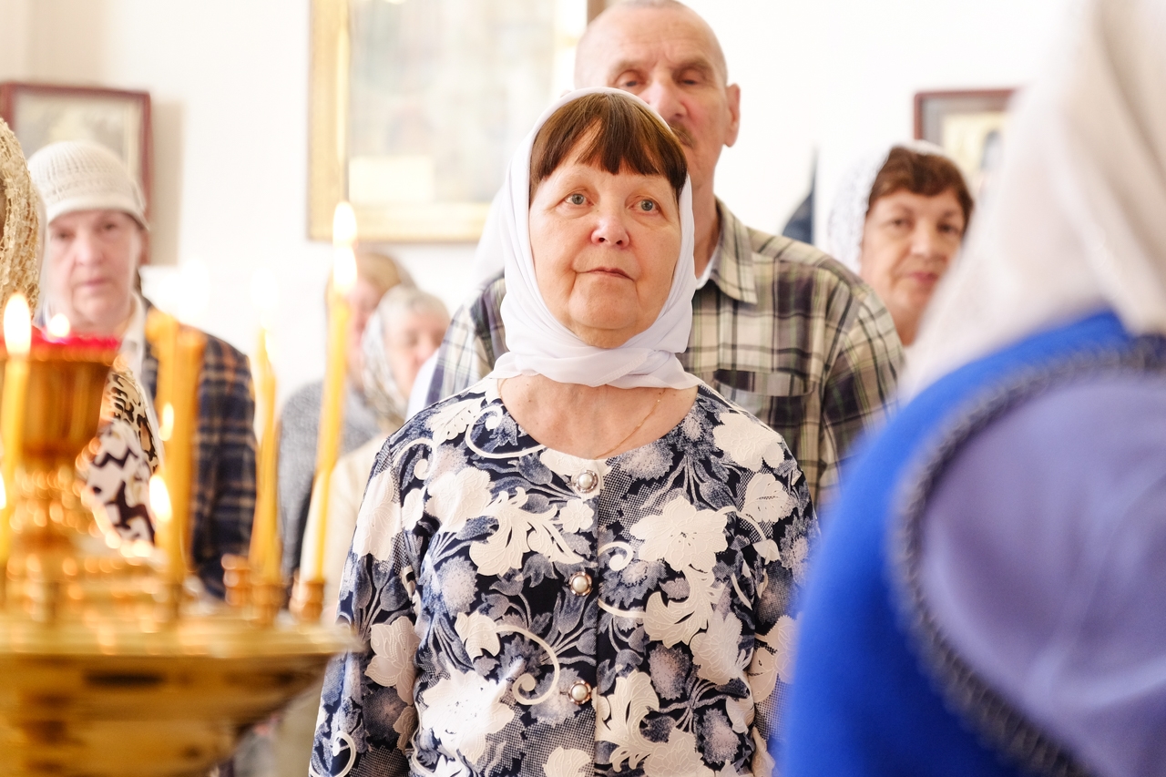 Литургия в Серафимовском кафедральном соборе. Святых отцов семи Вселенских Соборов