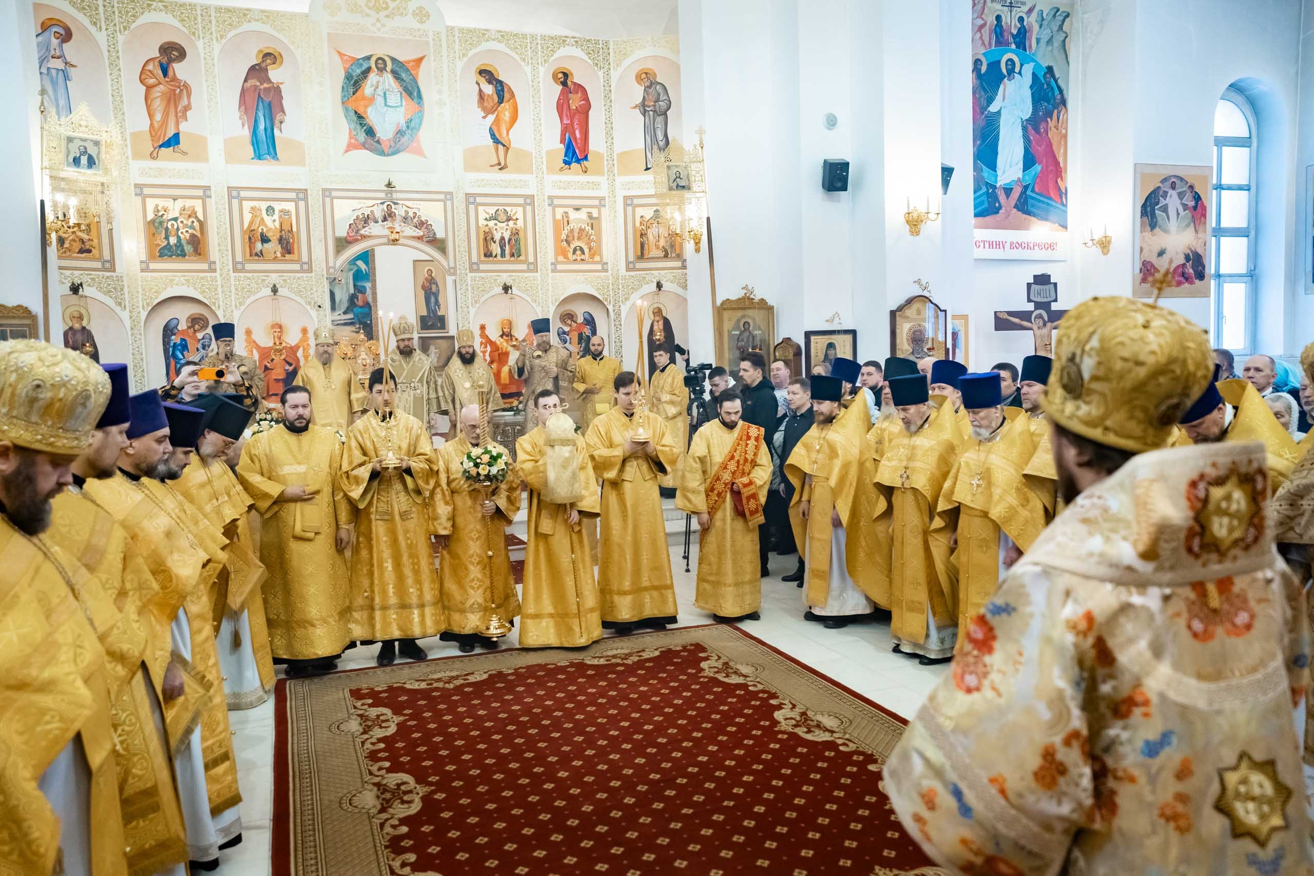 Соборная Божественная литургия. Встреча Правящего епископа Златоустовского и Саткинского Серафима