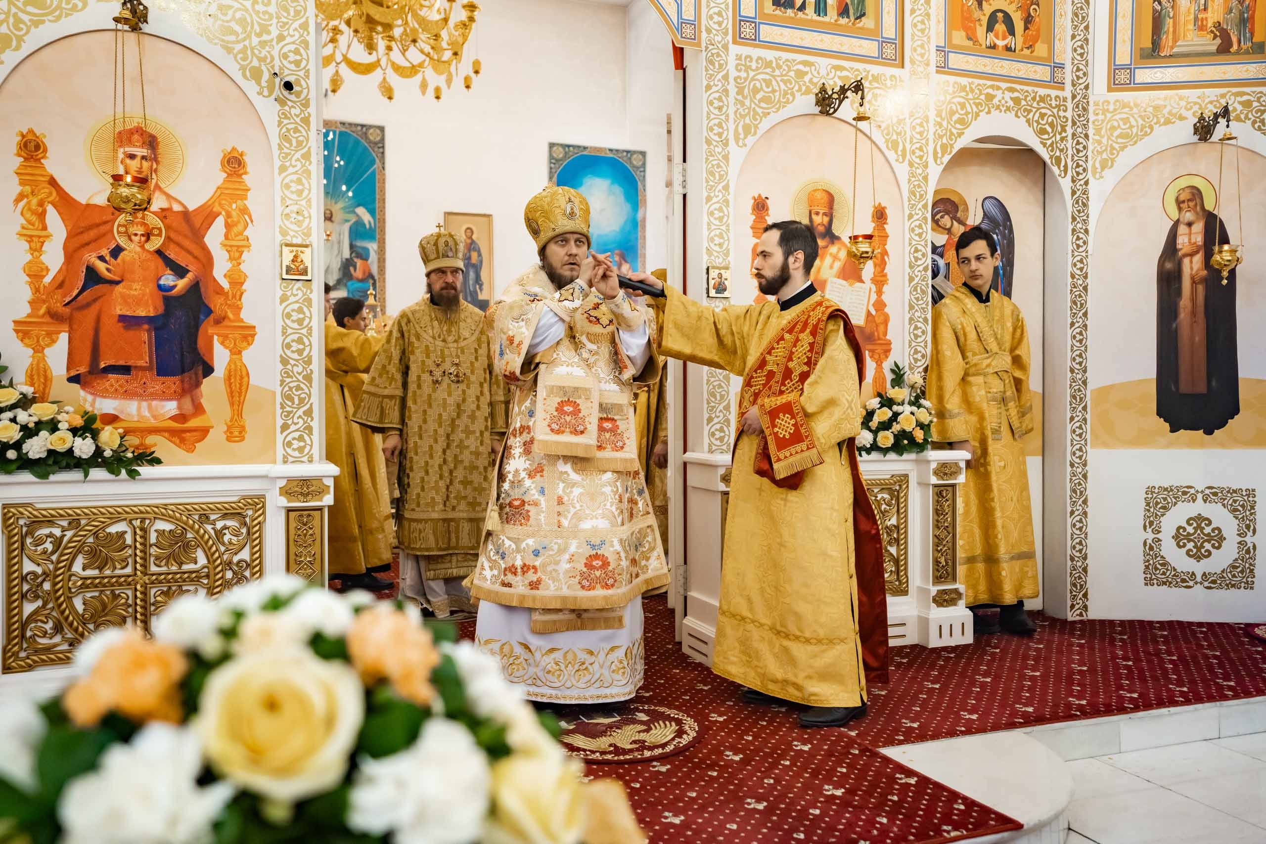 Соборная Божественная литургия. Встреча Правящего епископа Златоустовского и Саткинского Серафима
