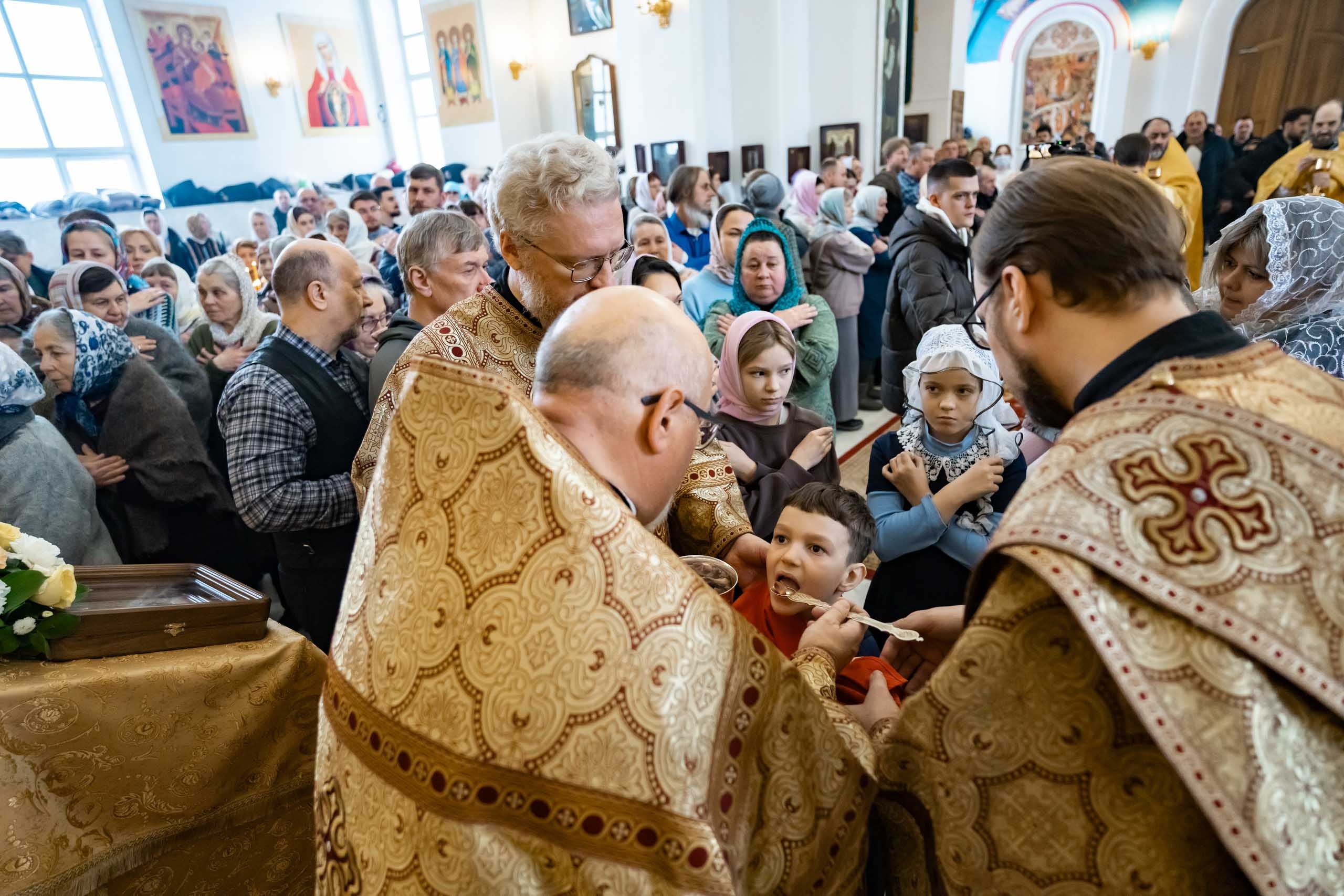 Соборная Божественная литургия. Встреча Правящего епископа Златоустовского и Саткинского Серафима