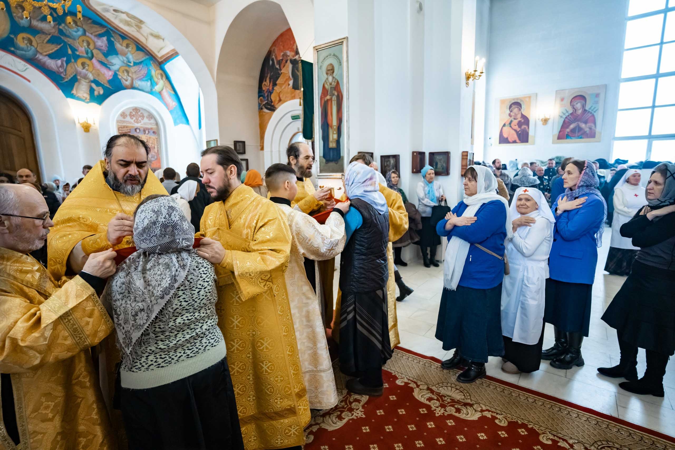 Соборная Божественная литургия. Встреча Правящего епископа Златоустовского и Саткинского Серафима
