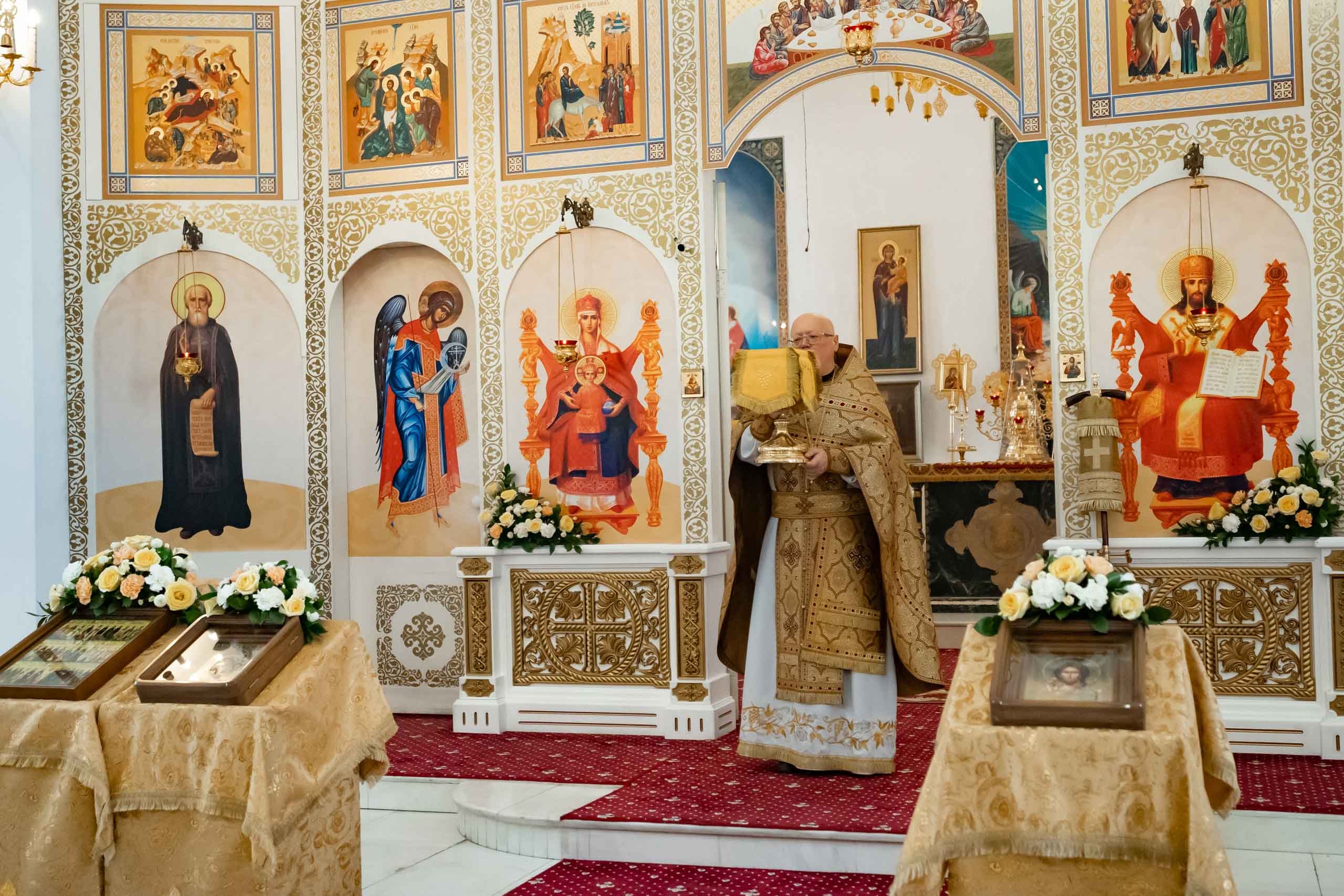 Соборная Божественная литургия. Встреча Правящего епископа Златоустовского и Саткинского Серафима