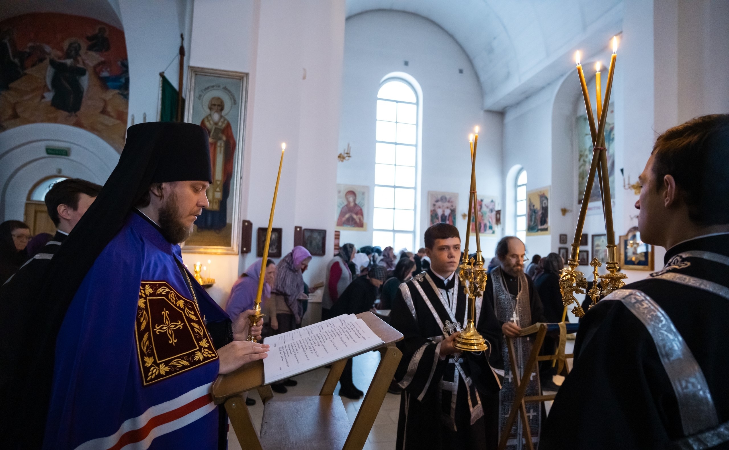 Великое повечерие с чтением Покаянного канона преподобного Андрея Критского