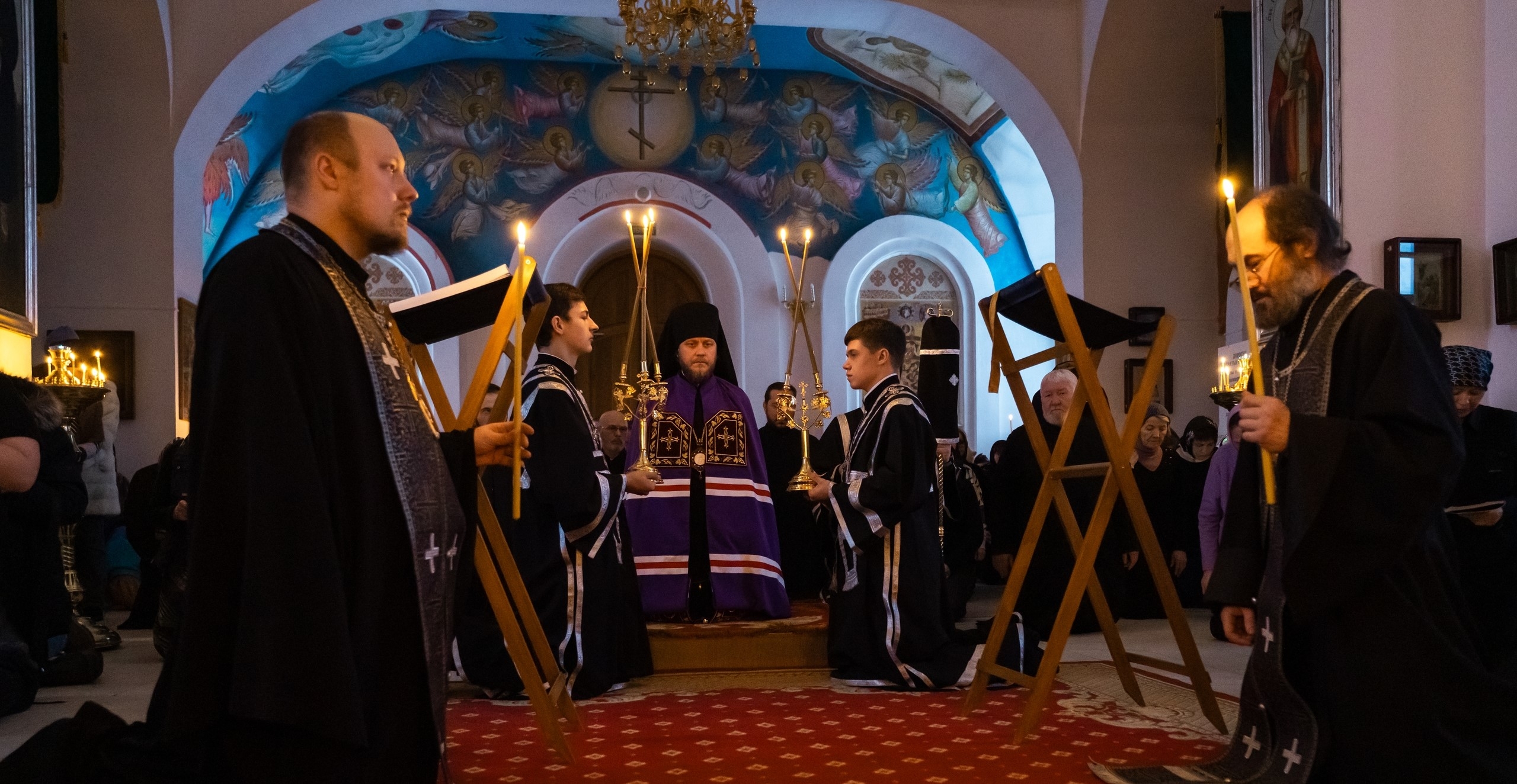 Великое повечерие с чтением Покаянного канона преподобного Андрея Критского
