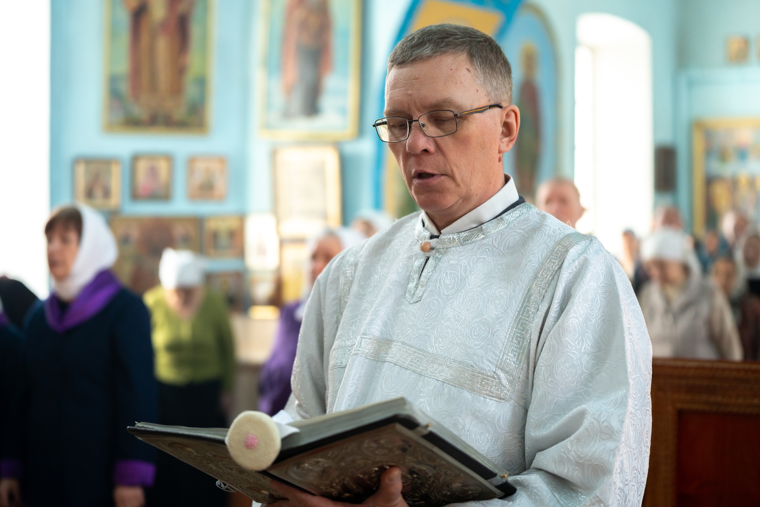 Литургия в Казанском храме г. Куса