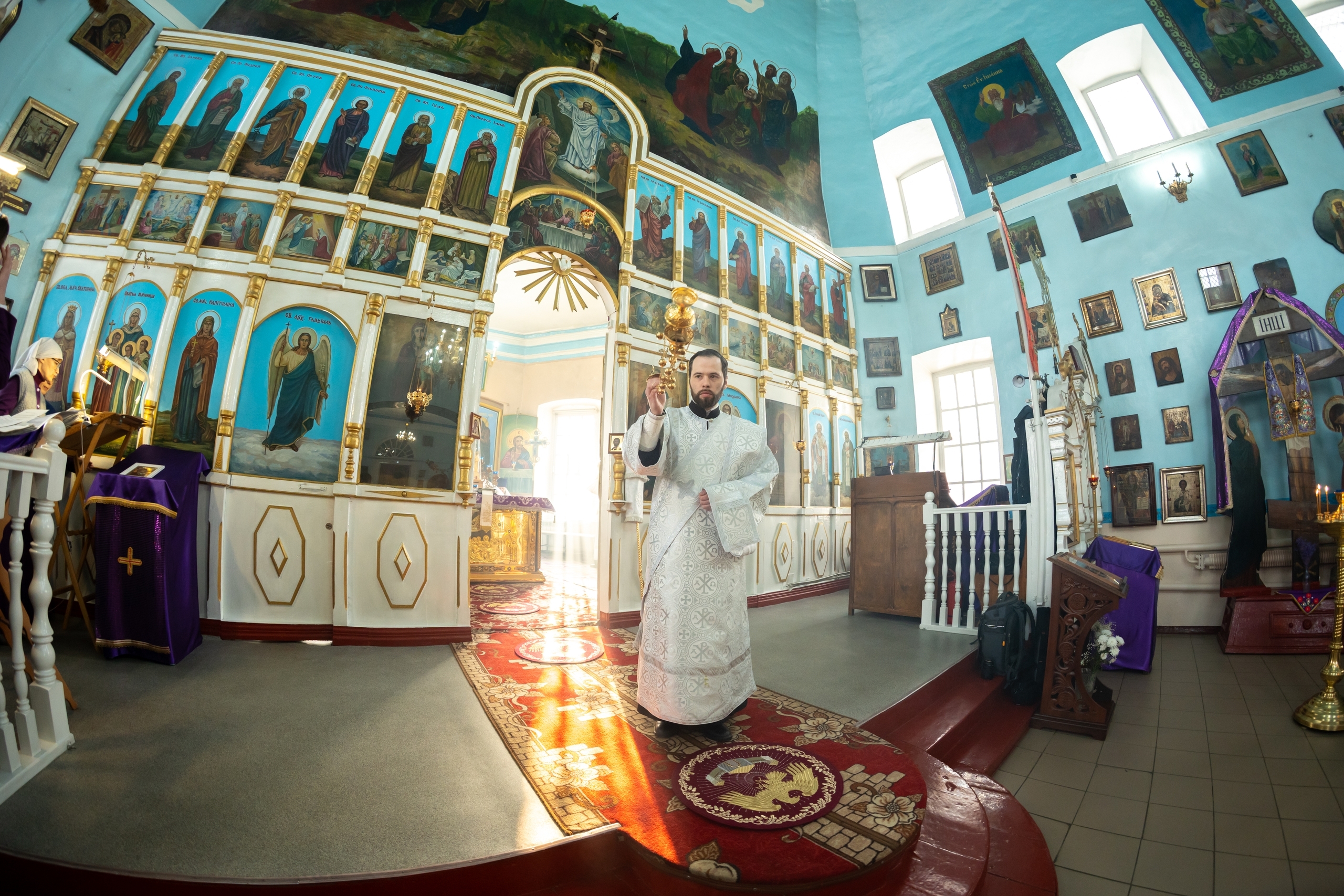 Литургия в Казанском храме г. Куса