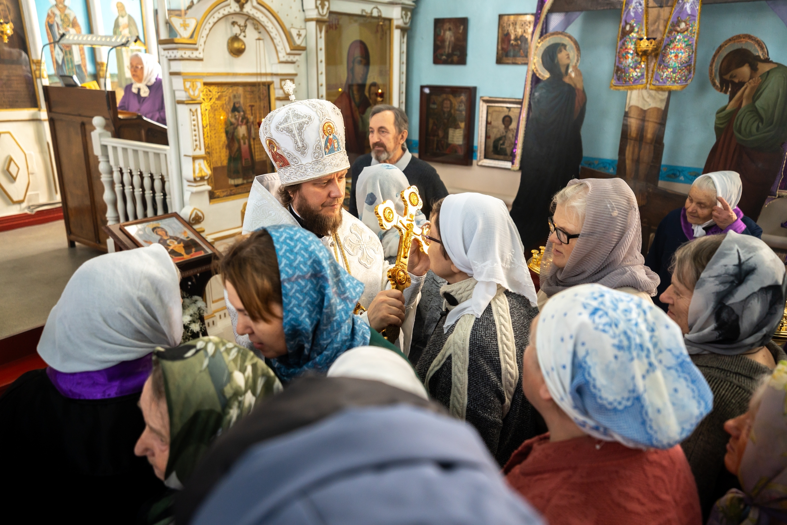 Литургия в Казанском храме г. Куса