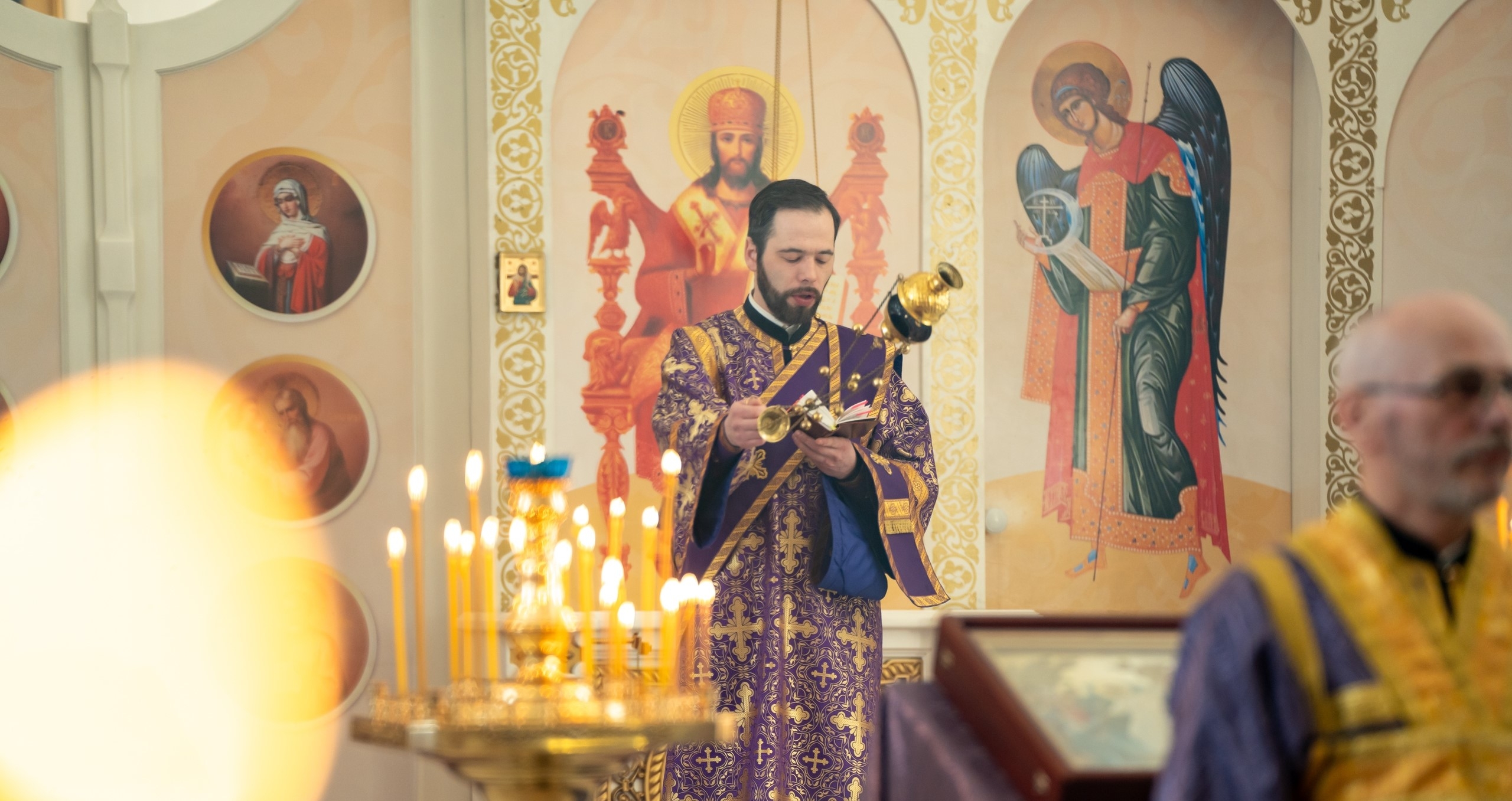 Божественная литургия и хиротония во иеродиакона монаха Флавиана (Горбаткова)
