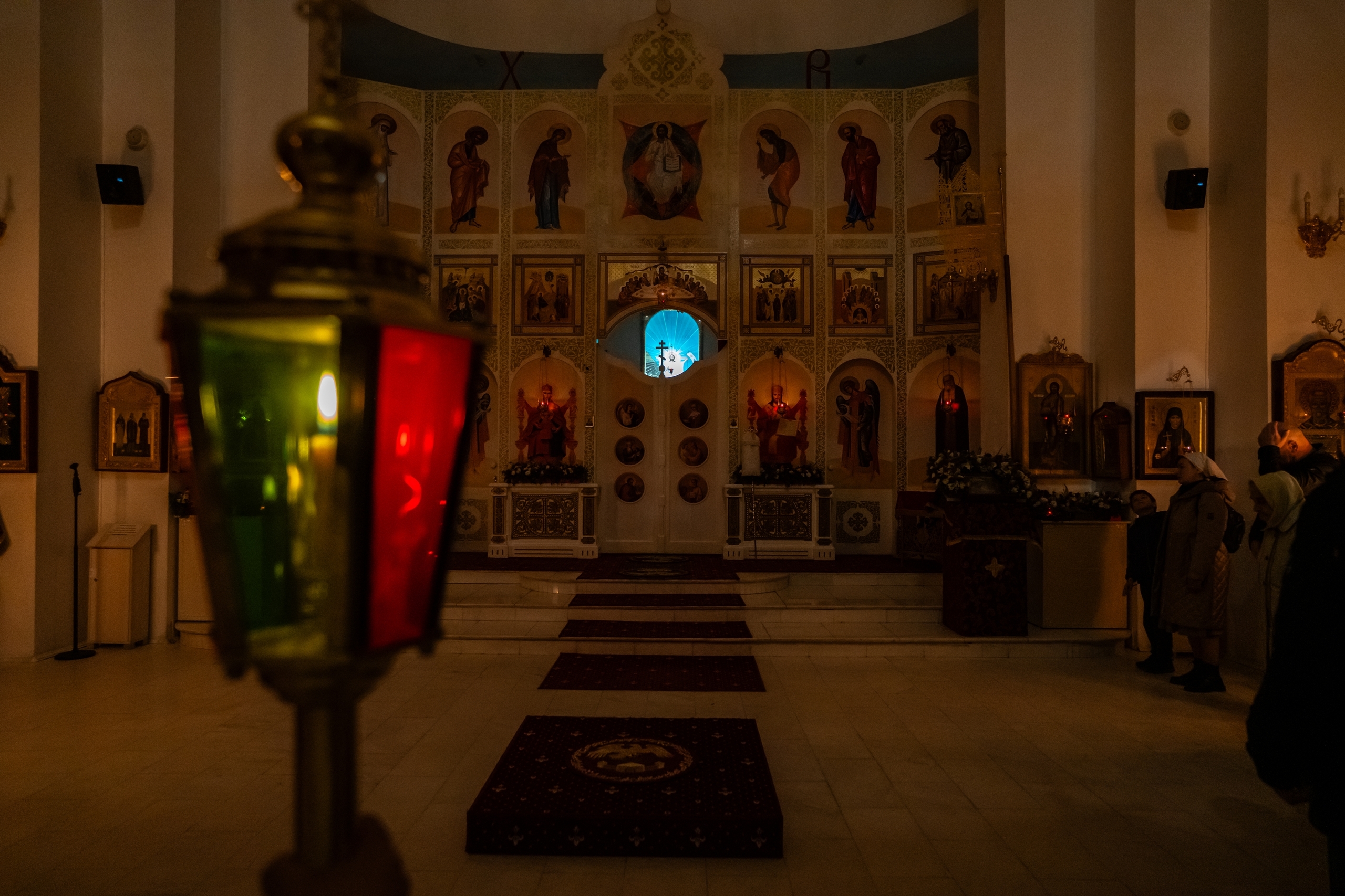 Пасхальное богослужение в Серафимовском кафедральном соборе