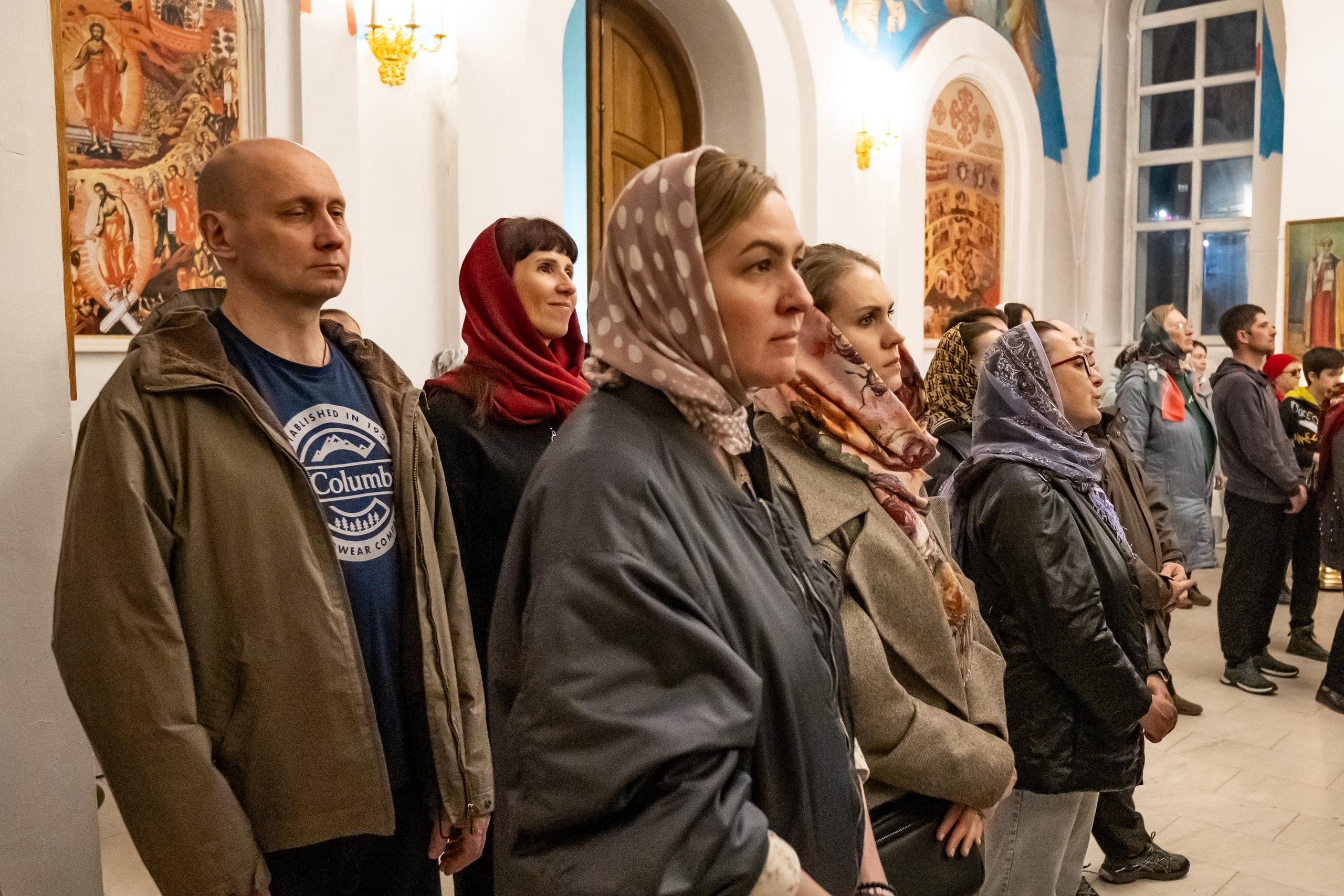 Пасхальное богослужение в Серафимовском кафедральном соборе