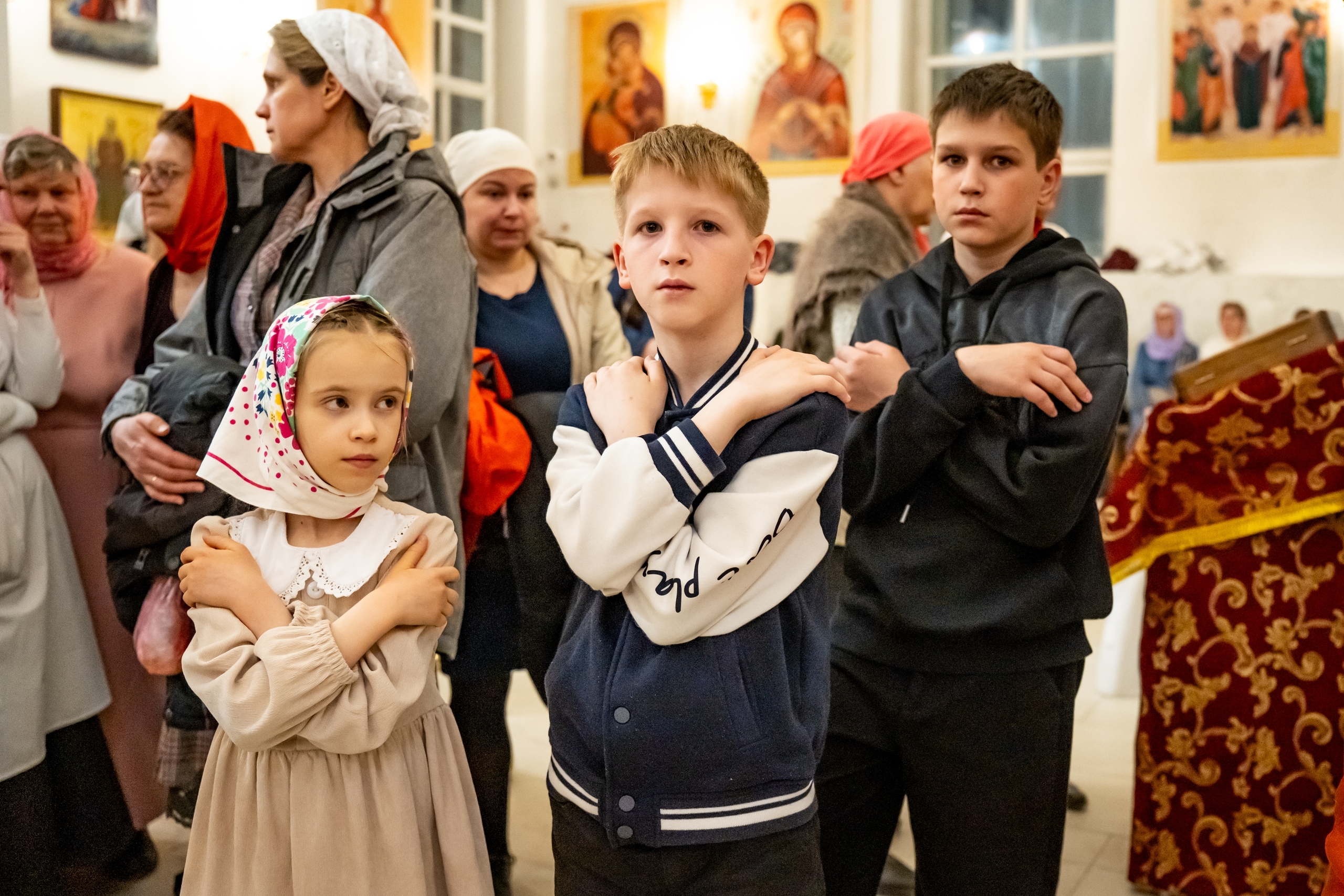 Пасхальное богослужение в Серафимовском кафедральном соборе