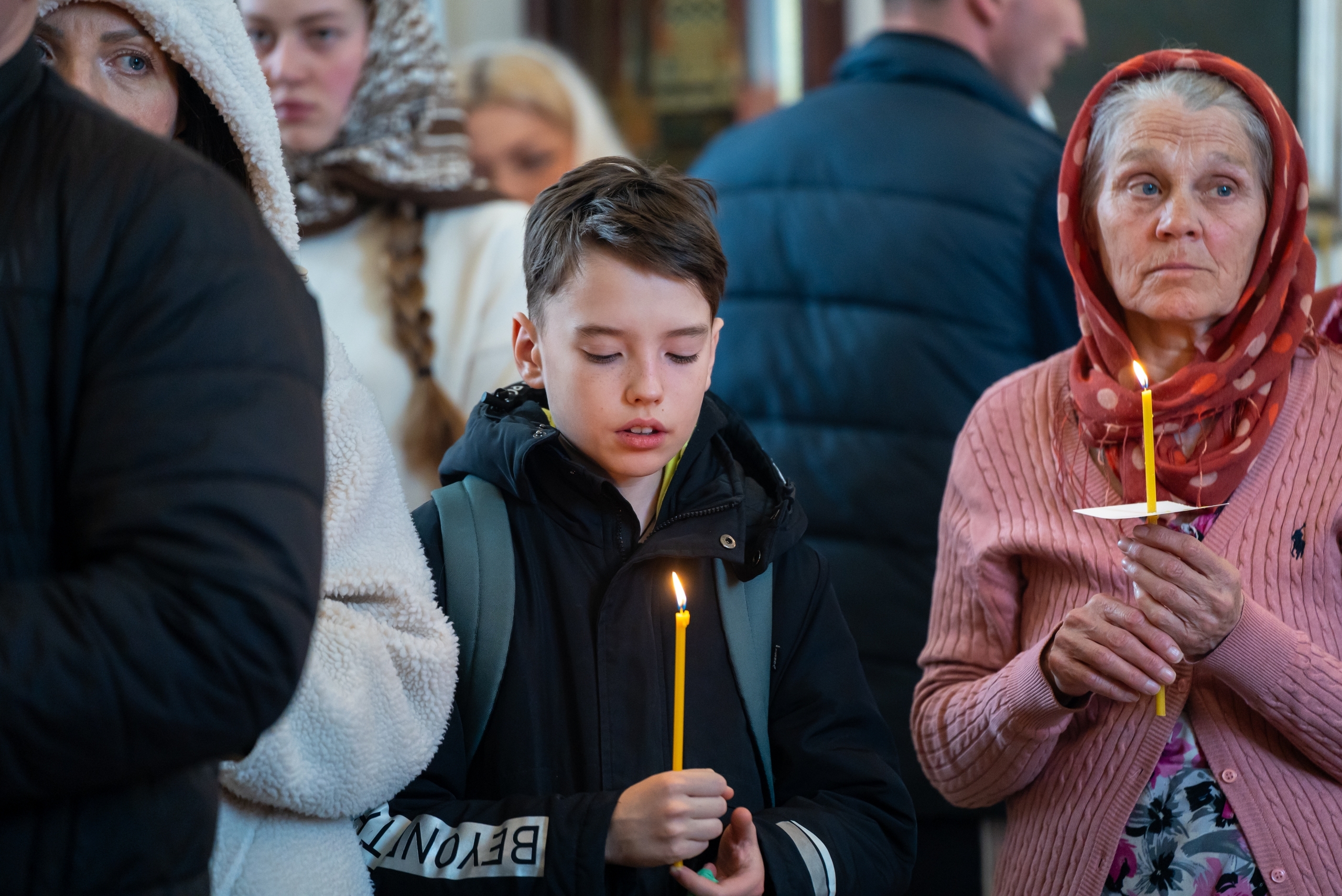 Великая вечерня в первый день Пасхи в Серафимовском кафедральном соборе