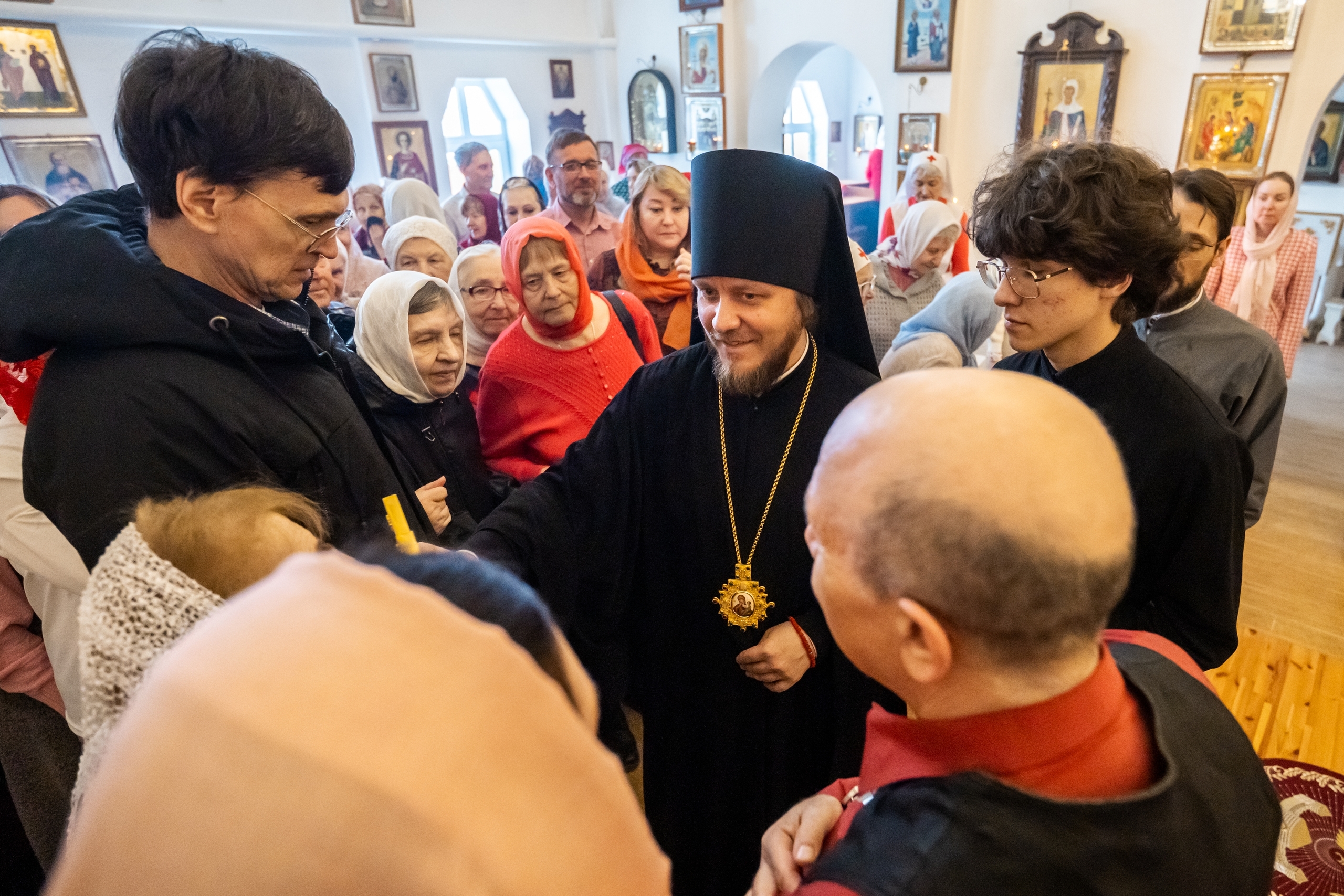 Литургия Светлого Понедельника в Иоанно-Златоустовском храме г. Златоуст