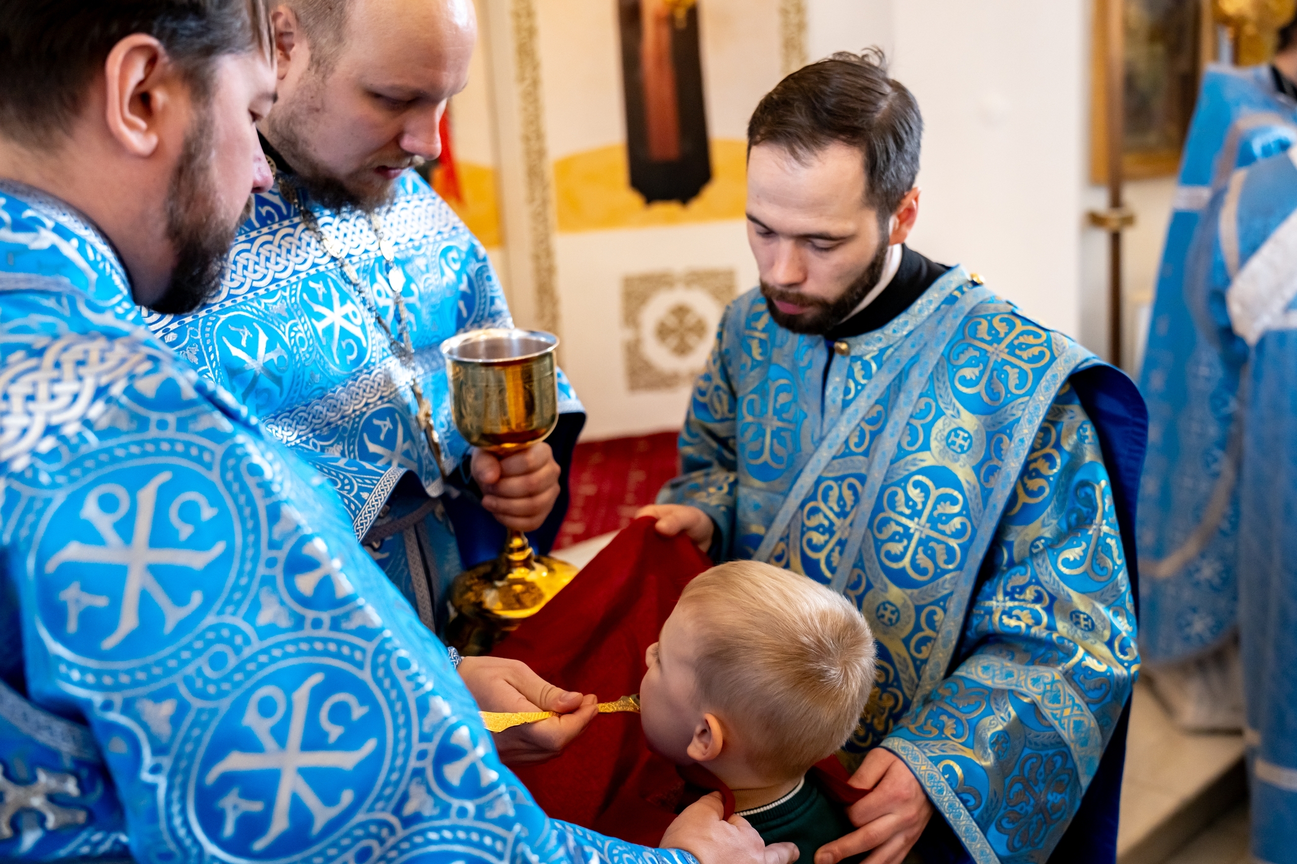 Литургия на Благовещение в Серафимовском кафедральном соборе