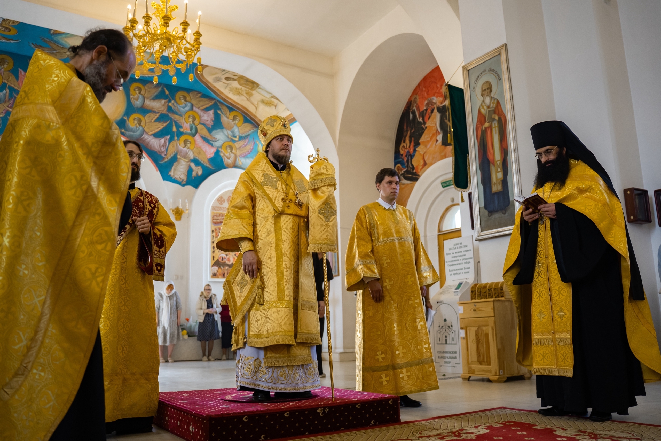 Всенощное бдение в Серафимовском кафедральном соборе