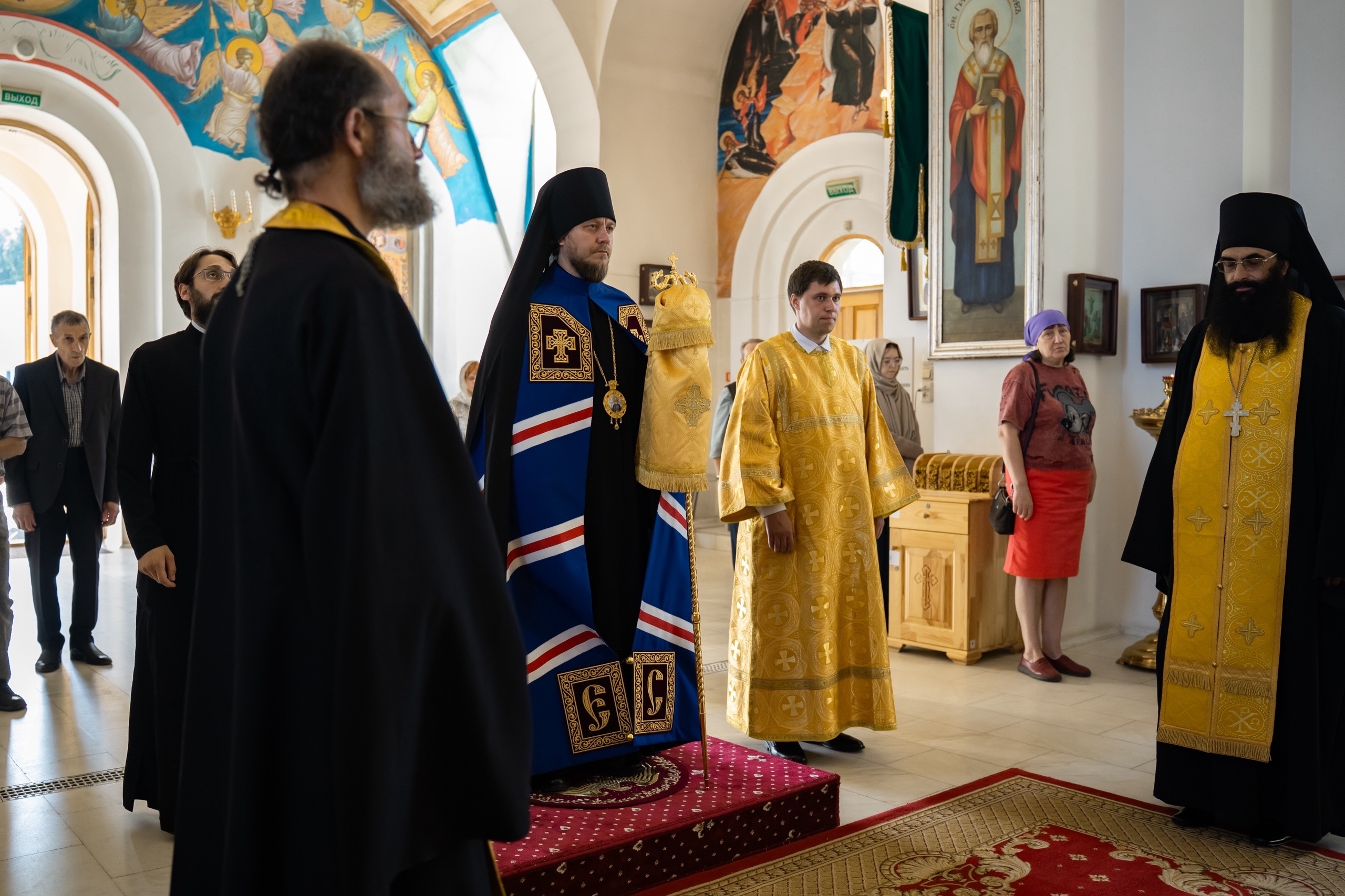 Всенощное бдение в Серафимовском кафедральном соборе