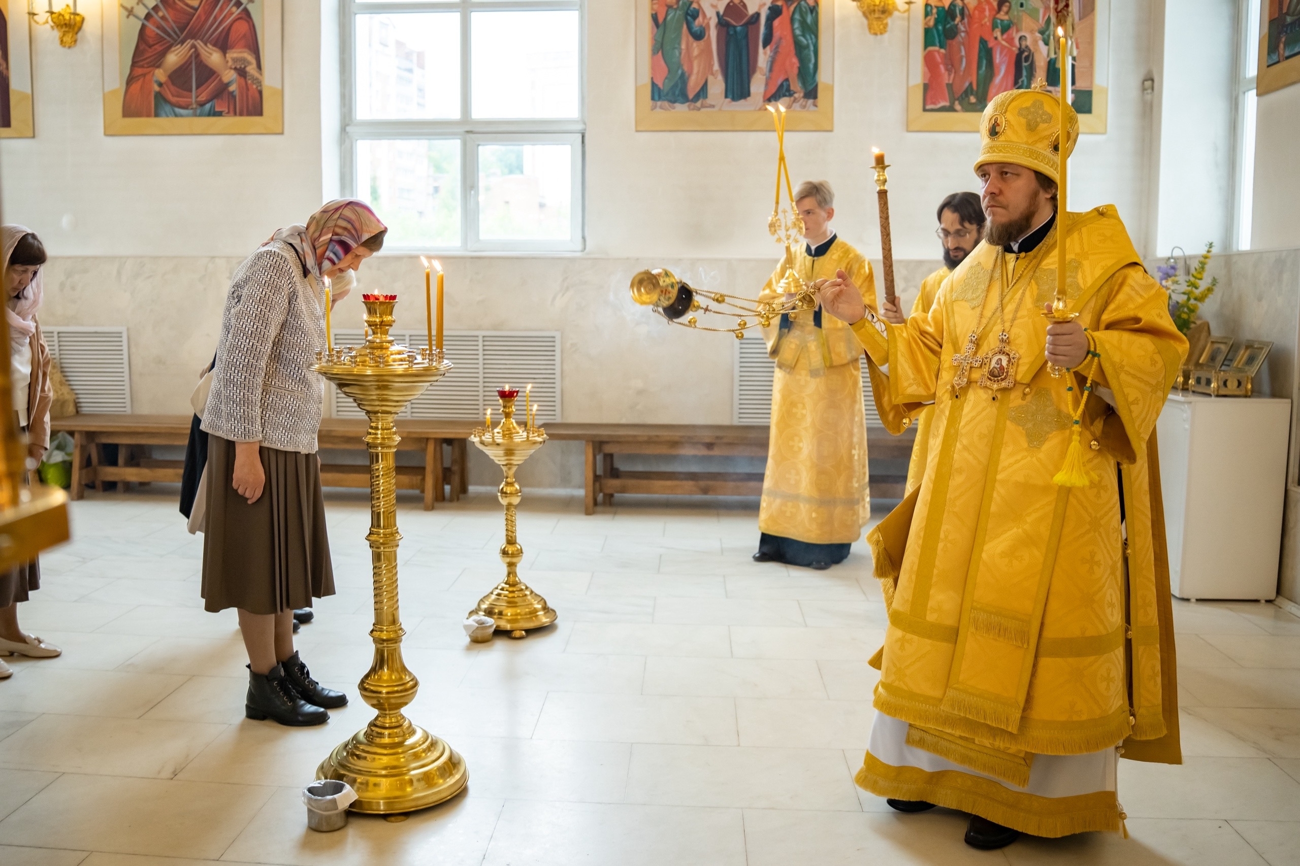 Всенощное бдение в Серафимовском кафедральном соборе