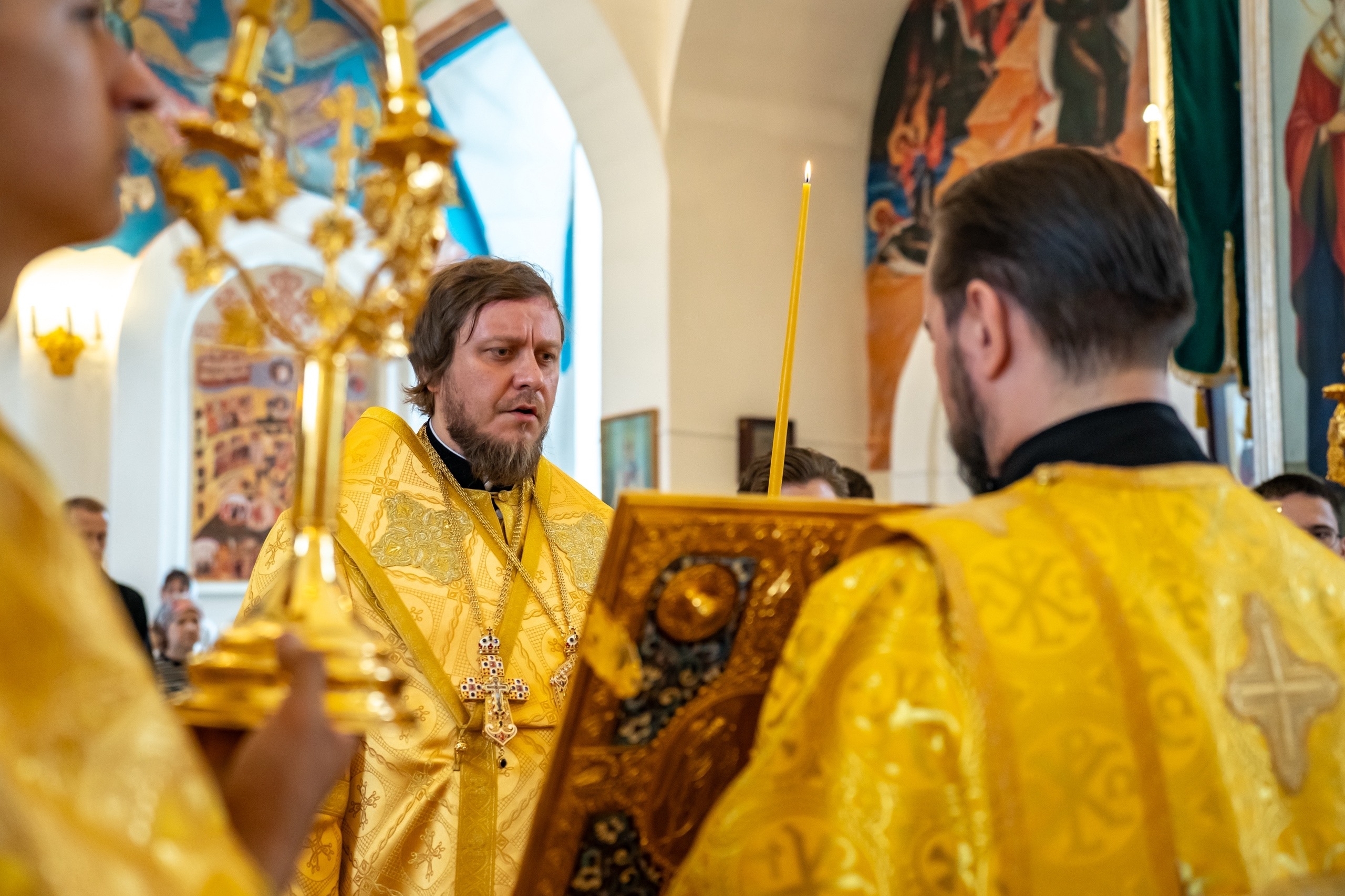 Всенощное бдение в Серафимовском кафедральном соборе