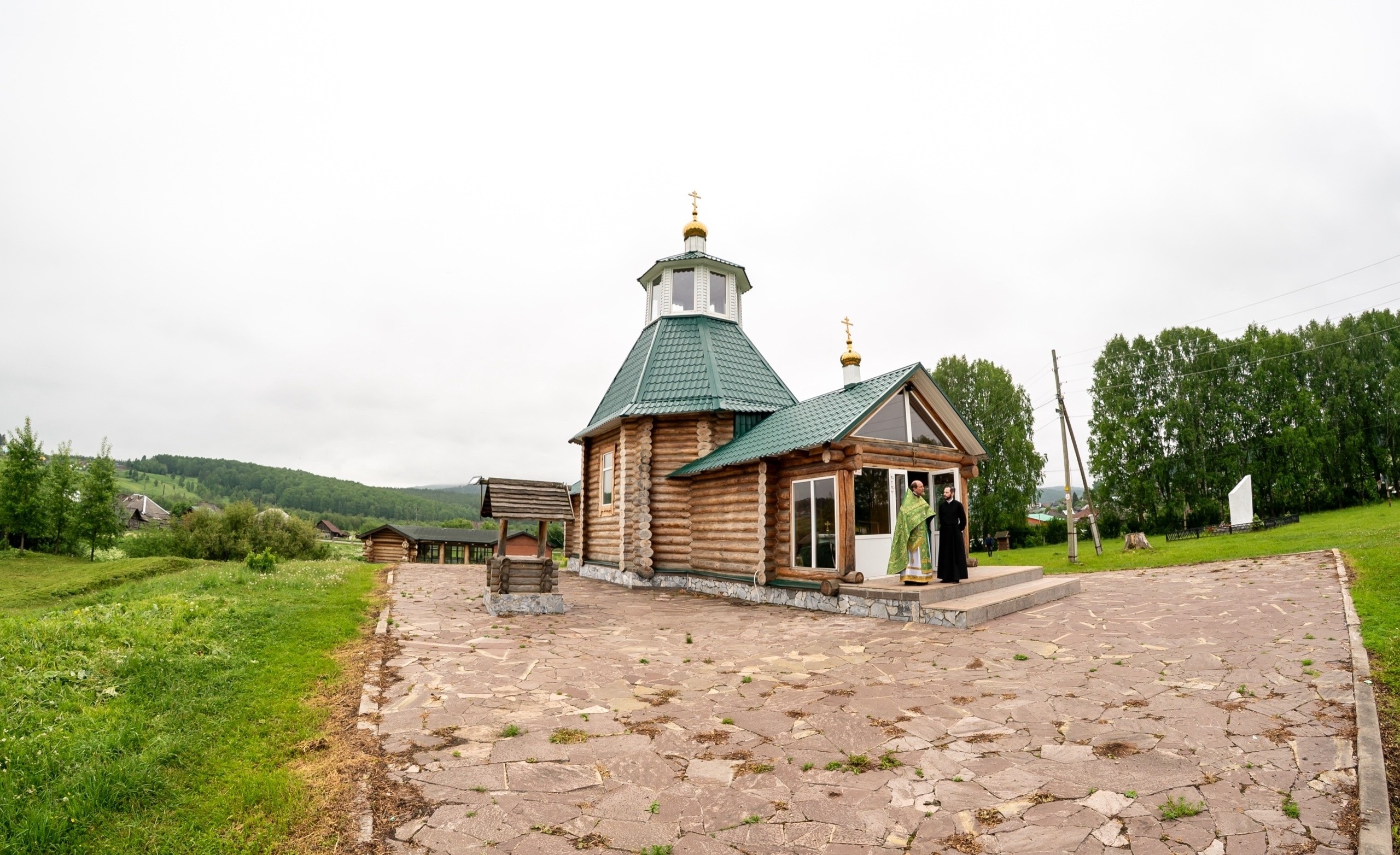 Литургия в храме блж. Ксении Петербургской в с. Куваши