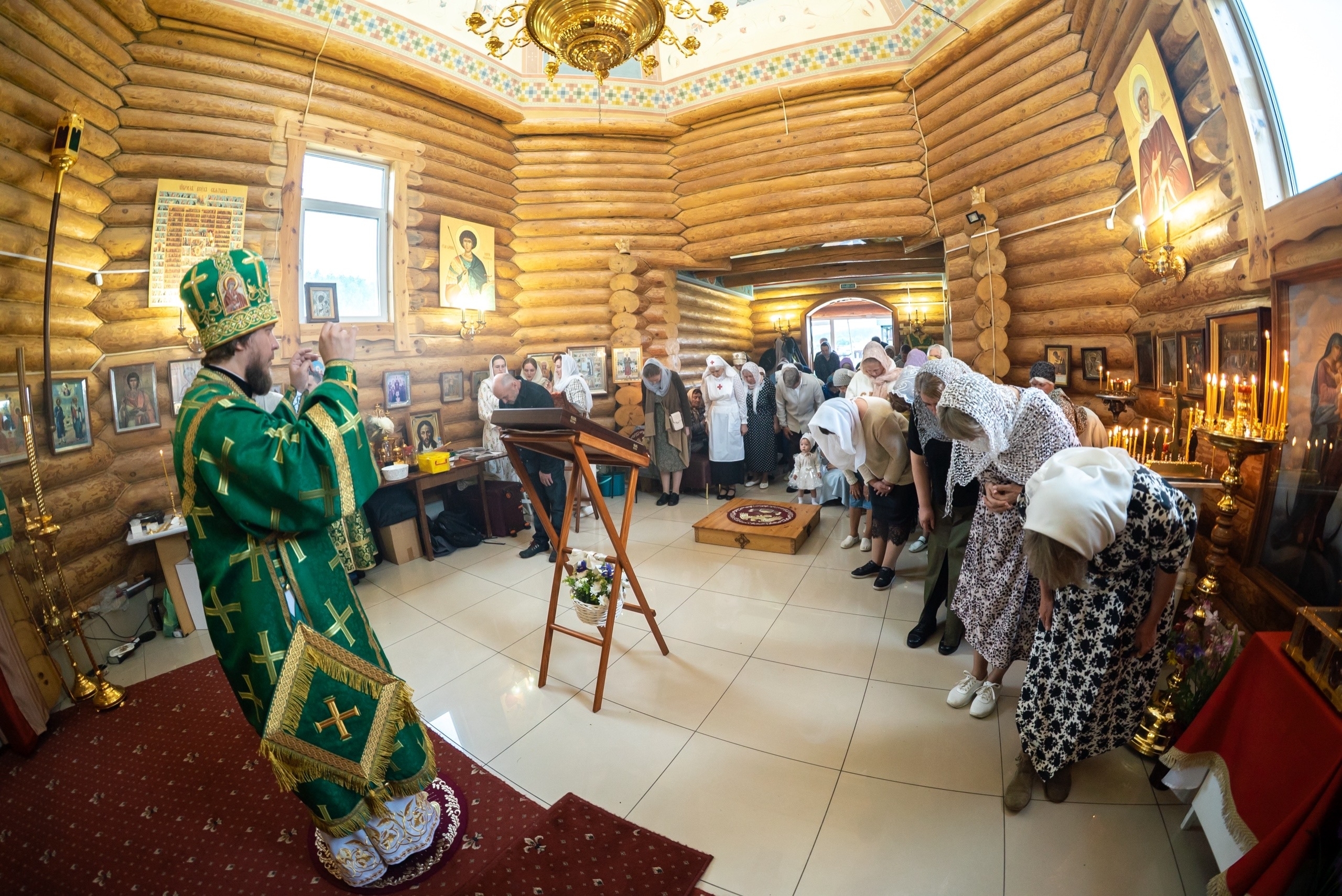 Литургия в храме блж. Ксении Петербургской в с. Куваши