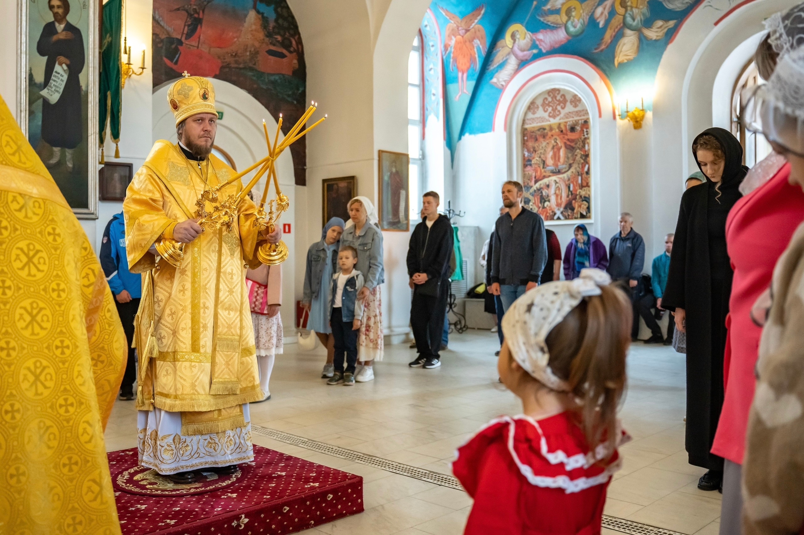 Литургия в Неделю 7-ую по Пятидесятнице. Диаконская хиротония Александра Мысливчука